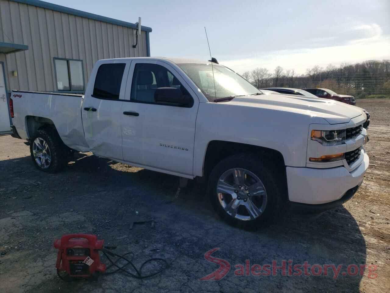 1GCVKPEC7JZ373108 2018 CHEVROLET SILVERADO