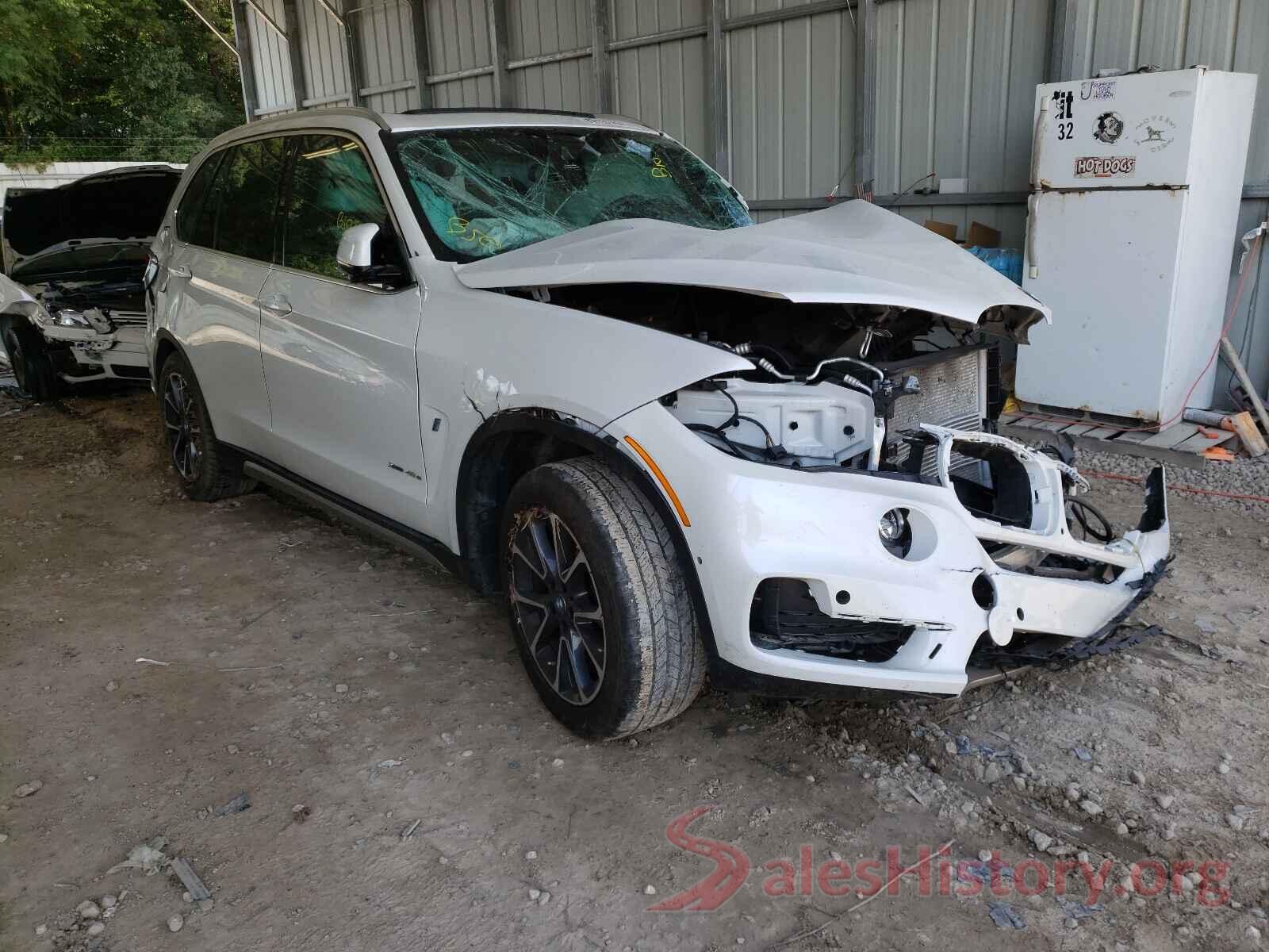 5UXKT0C52J0V98101 2018 BMW X5