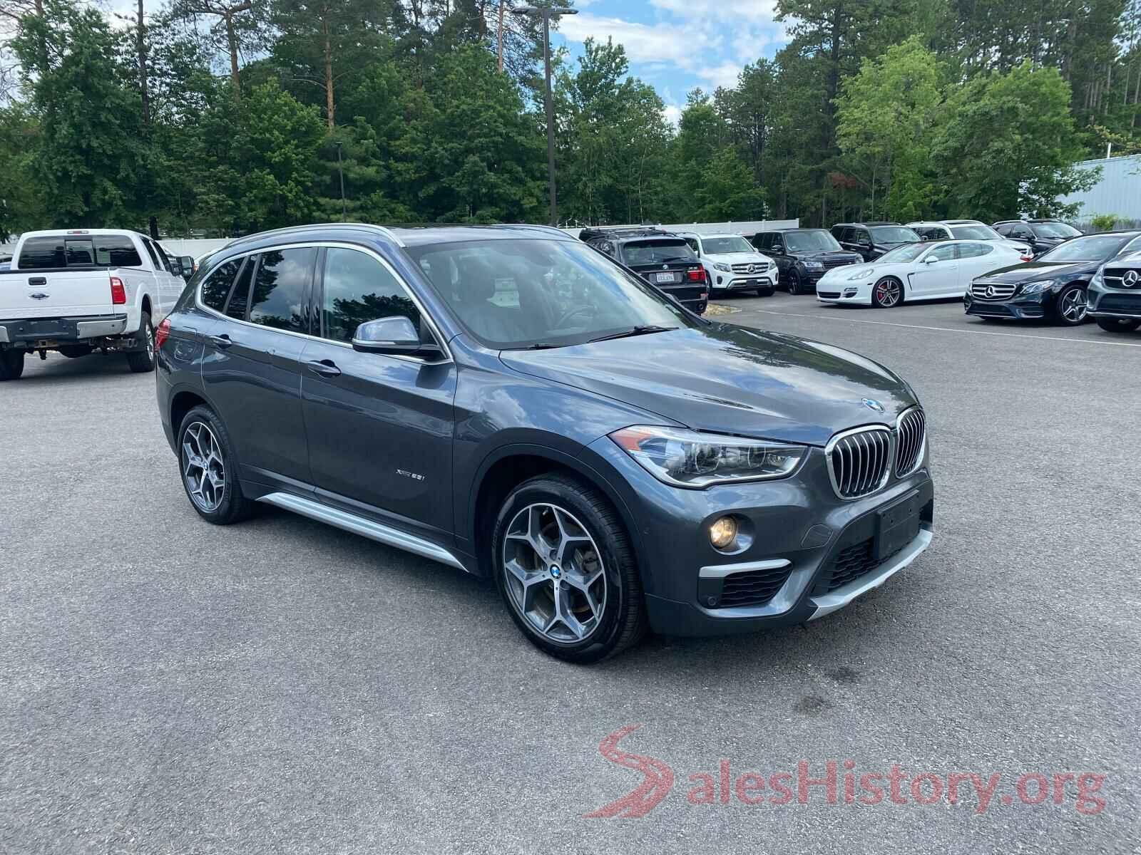 WBXHT3C32H5F72130 2017 BMW X1