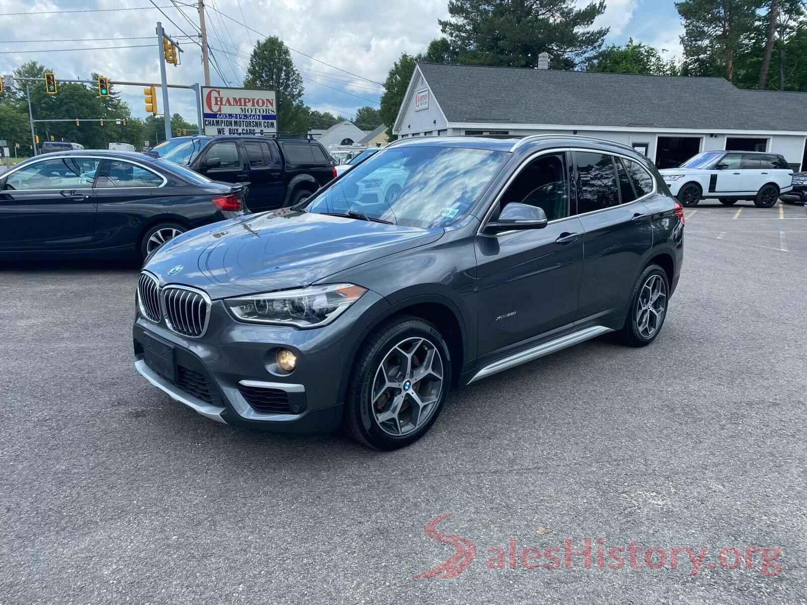 WBXHT3C32H5F72130 2017 BMW X1