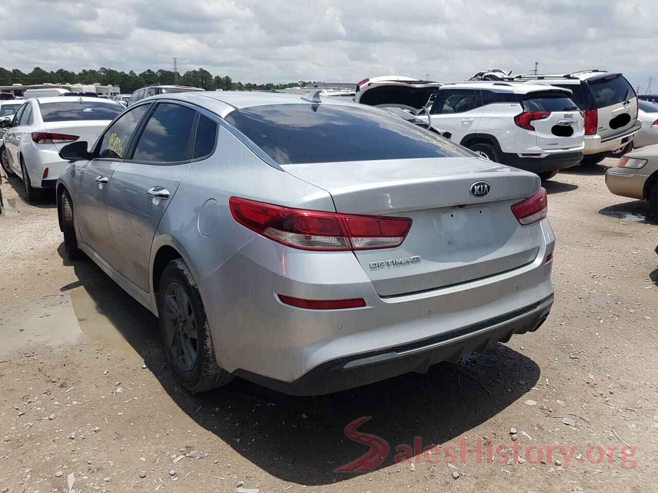 5XXGT4L39KG282935 2019 KIA CADENZA