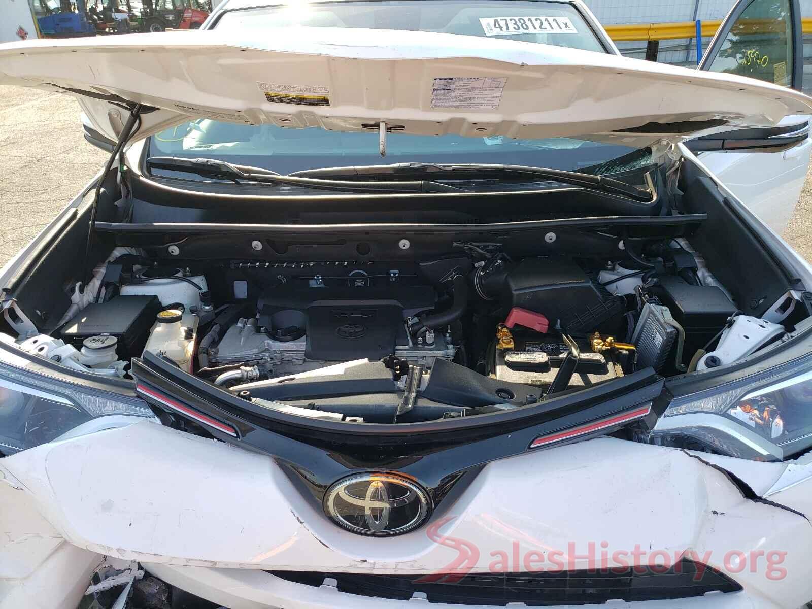 2T3WFREV6JW482441 2018 TOYOTA RAV4