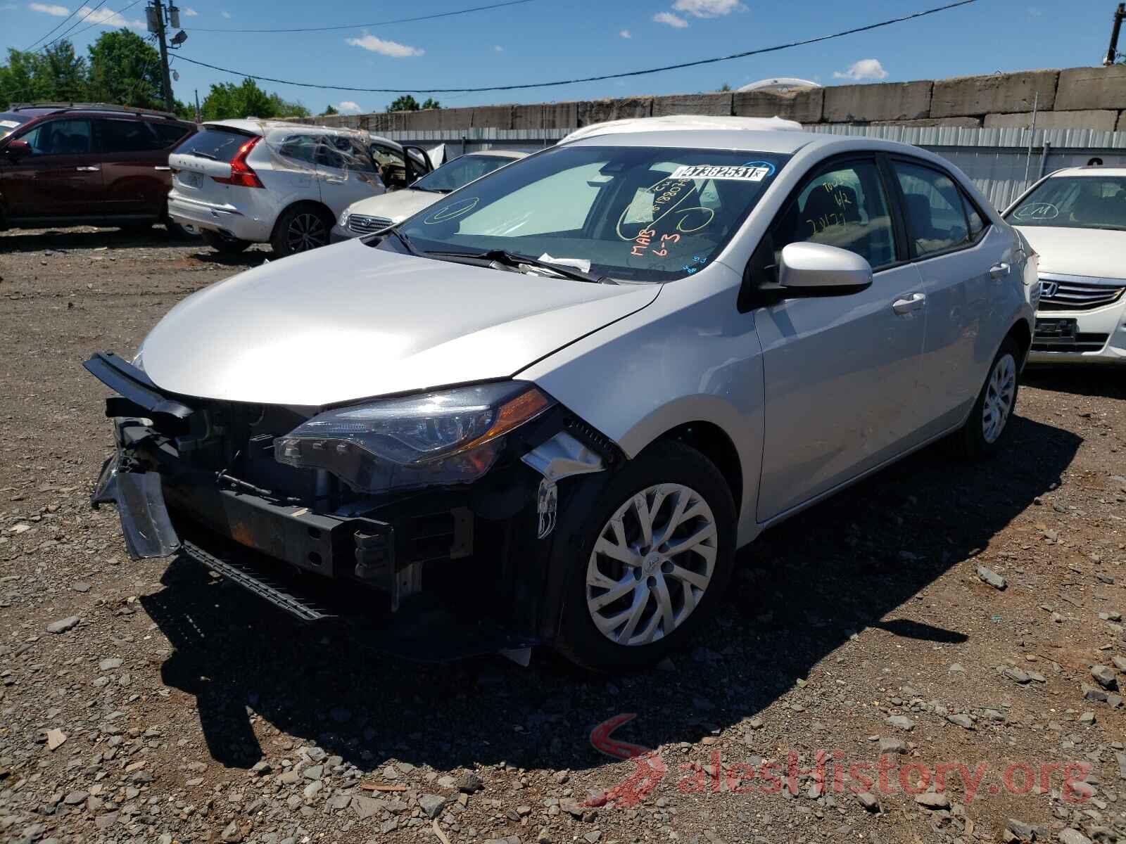 5YFBURHE3JP827032 2018 TOYOTA COROLLA