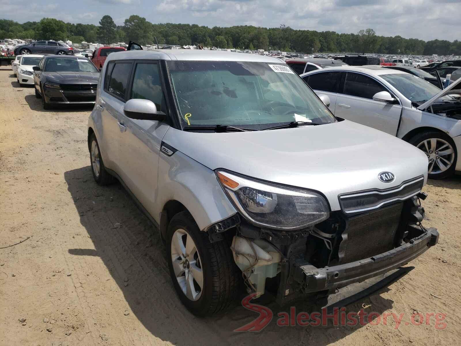 KNDJN2A21J7568560 2018 KIA SOUL