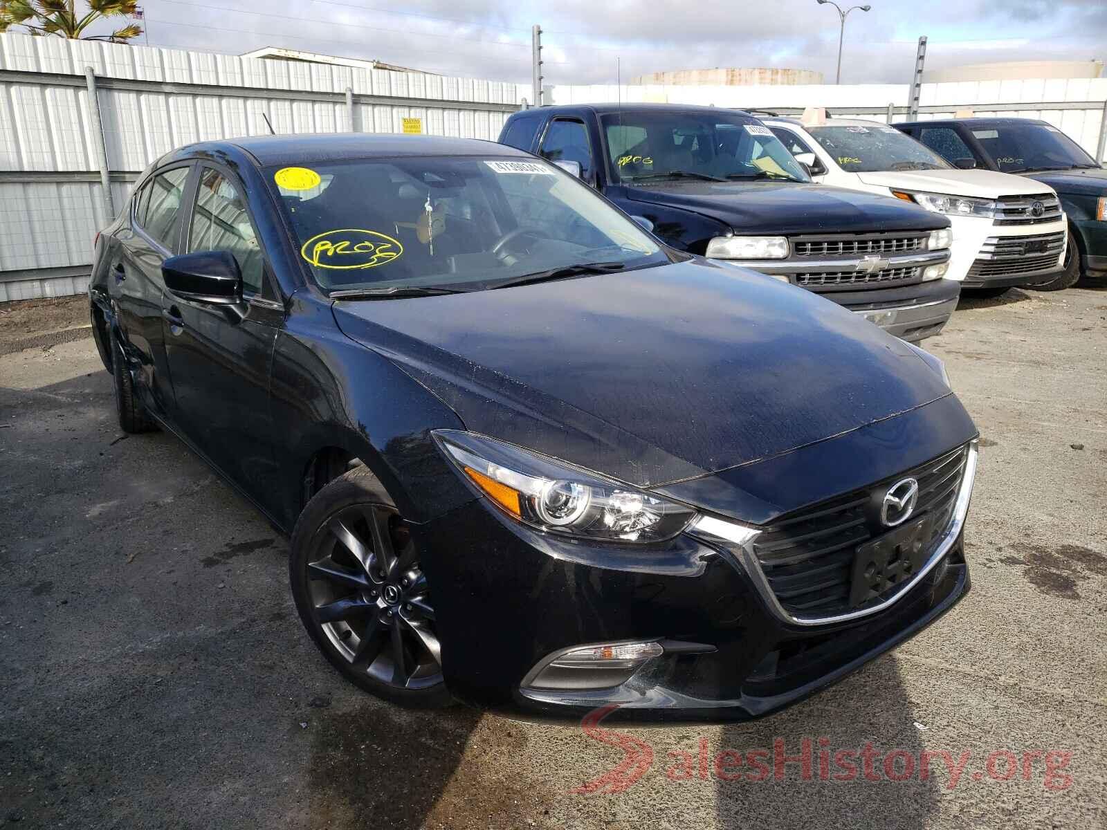 3MZBN1L36JM172339 2018 MAZDA 3