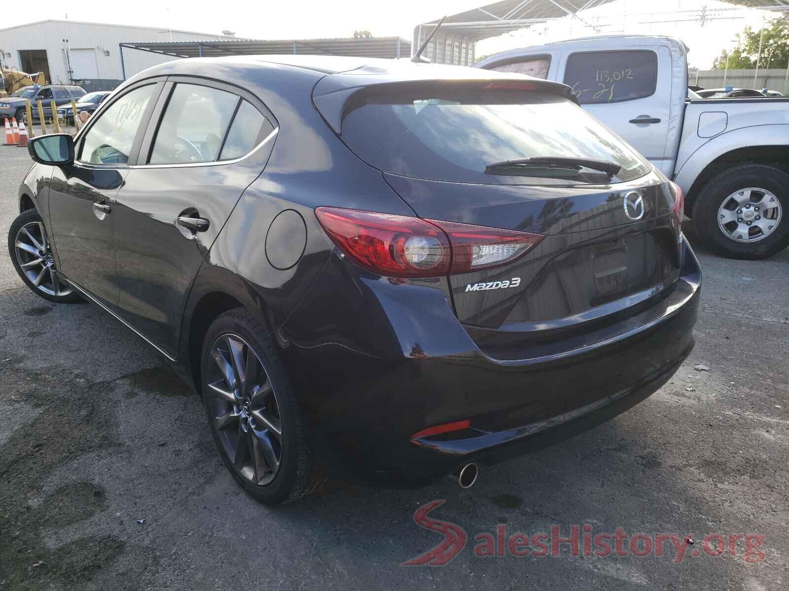 3MZBN1L36JM172339 2018 MAZDA 3