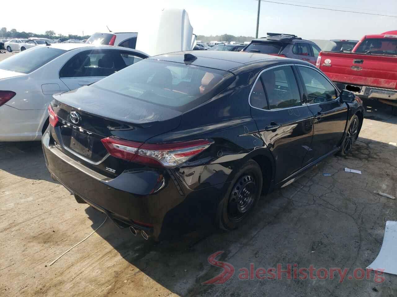 4T1BZ1HK0JU019566 2018 TOYOTA CAMRY