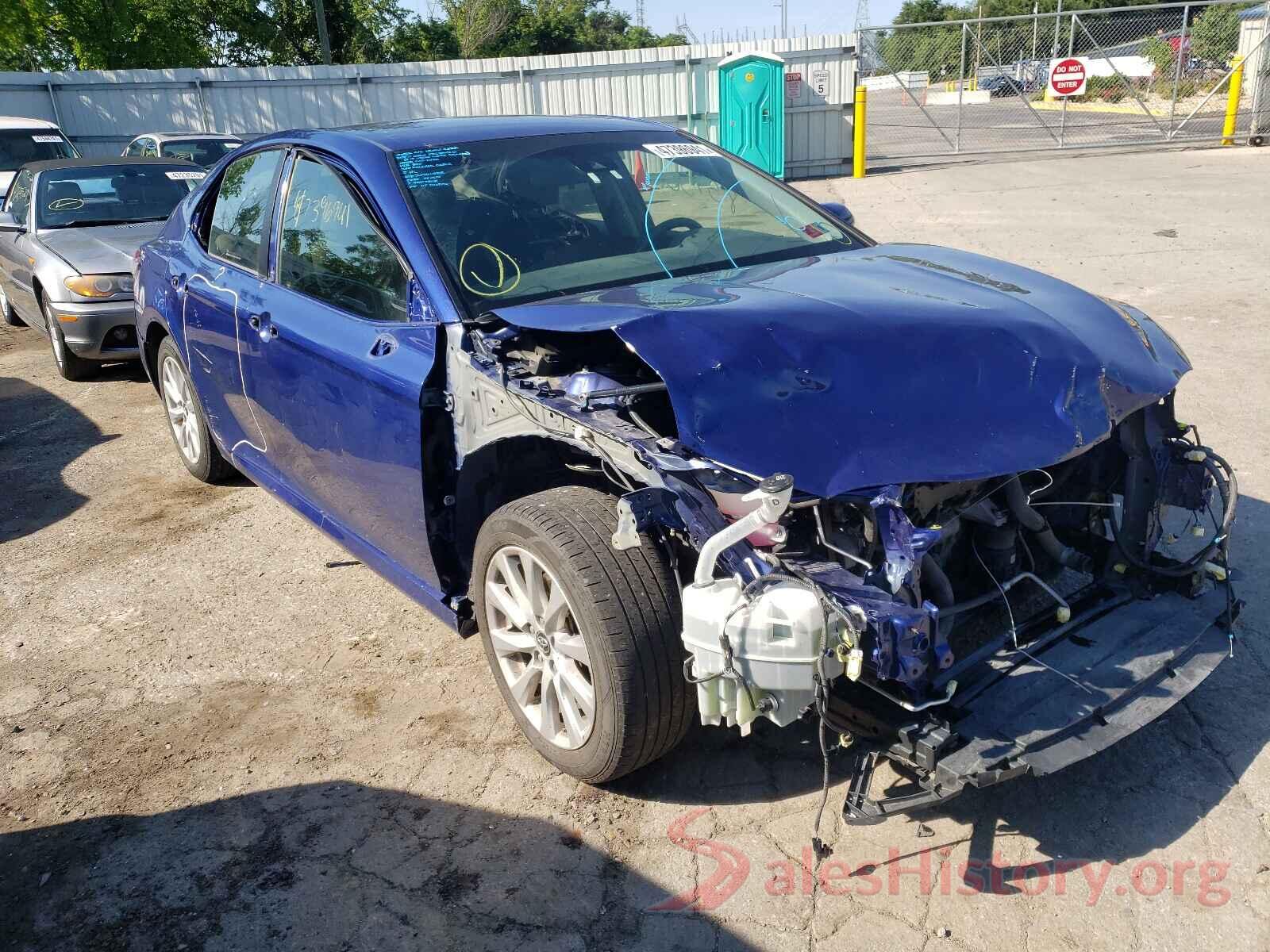 JTNB11HK5J3005871 2018 TOYOTA CAMRY