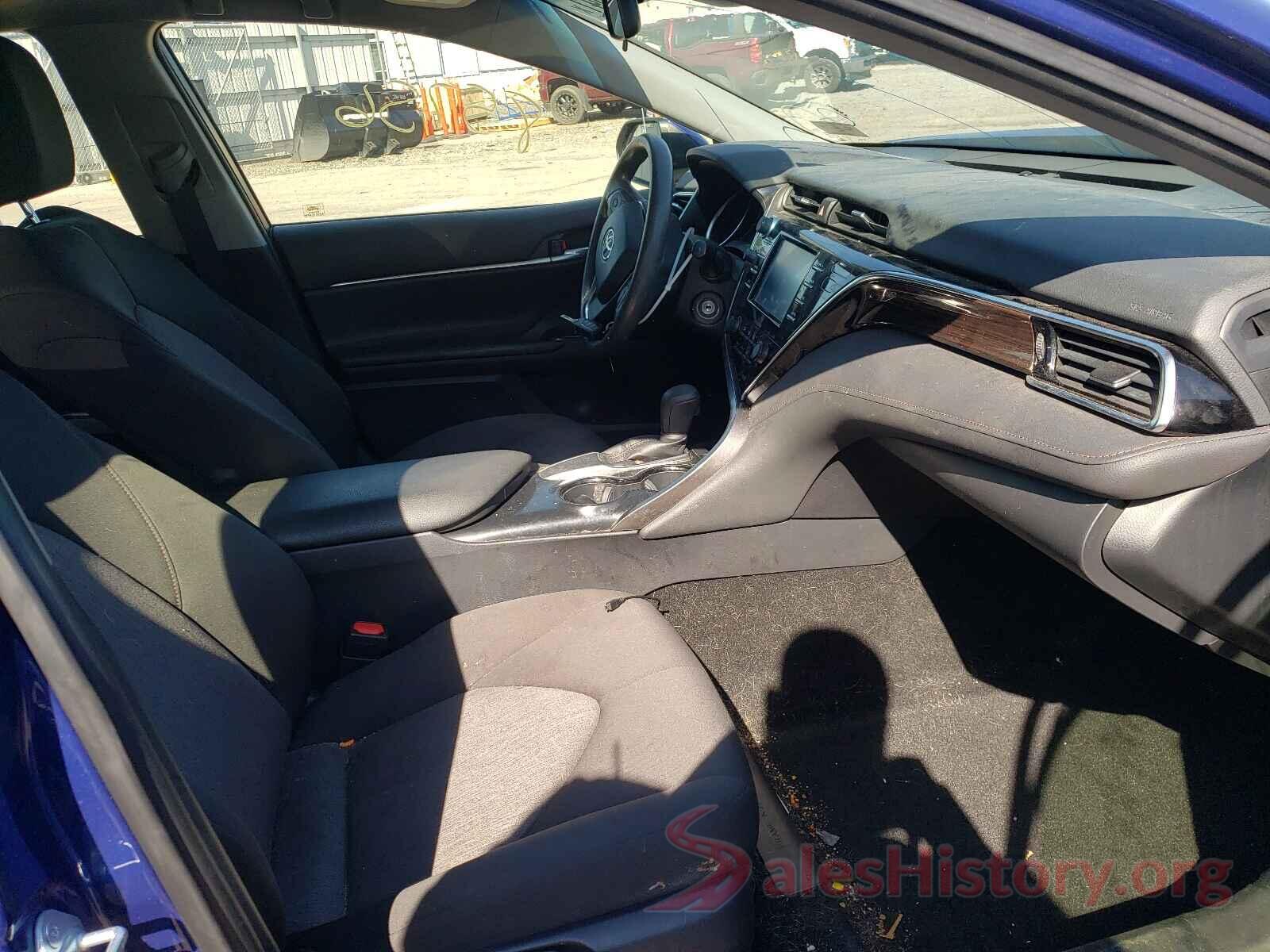 JTNB11HK5J3005871 2018 TOYOTA CAMRY