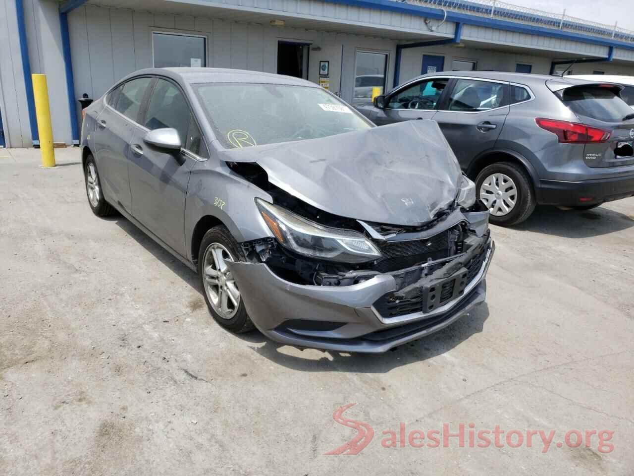 1G1BE5SM5J7133104 2018 CHEVROLET CRUZE