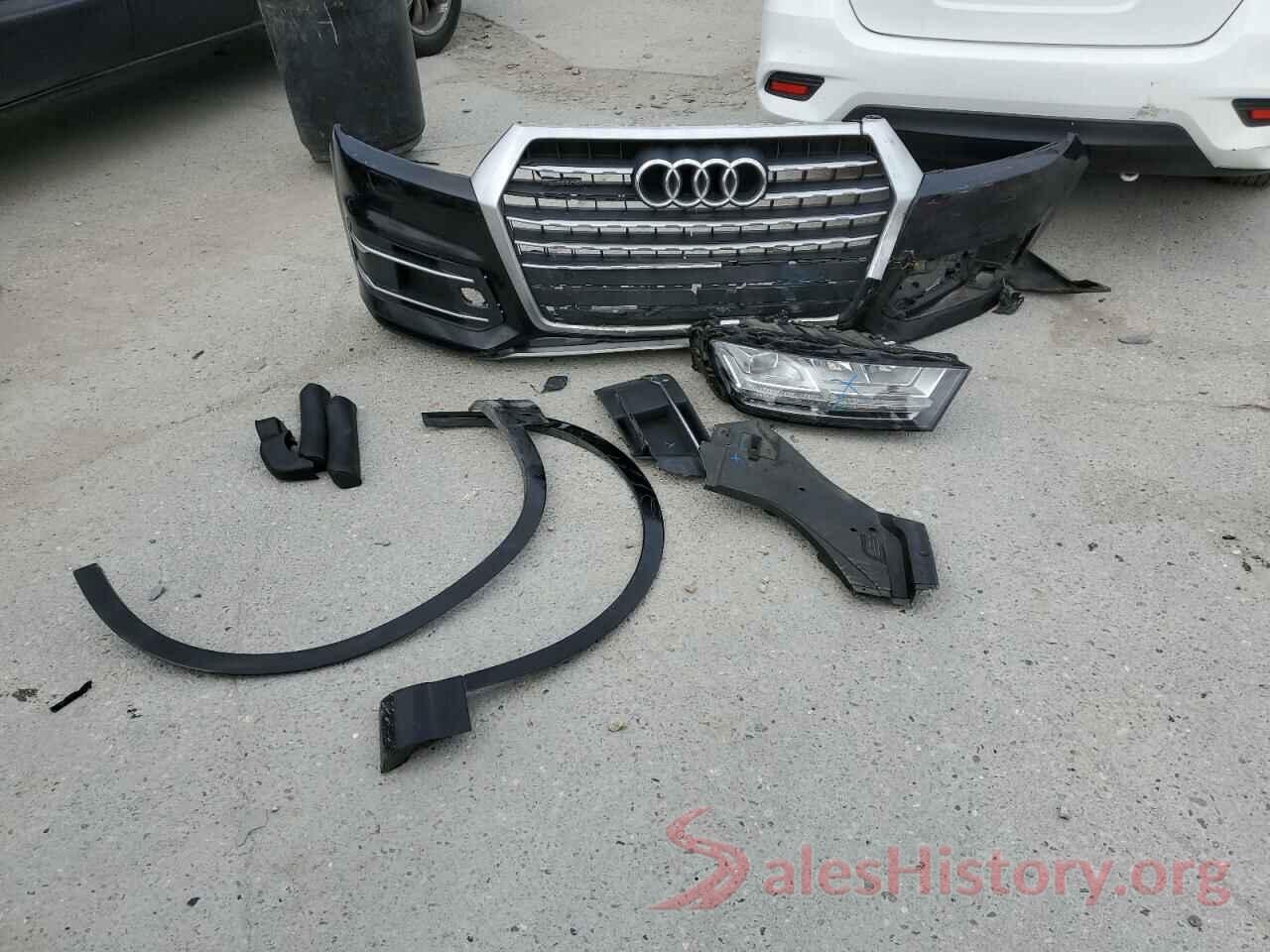 WA1LHAF70KD040102 2019 AUDI Q7