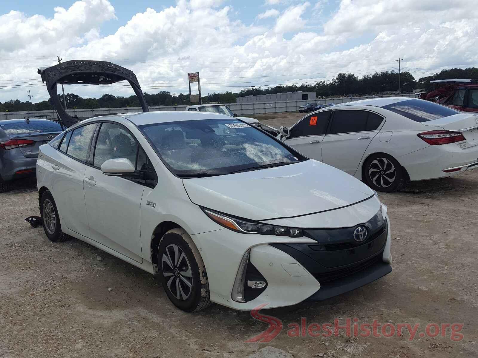 JTDKARFP5J3072147 2018 TOYOTA PRIUS