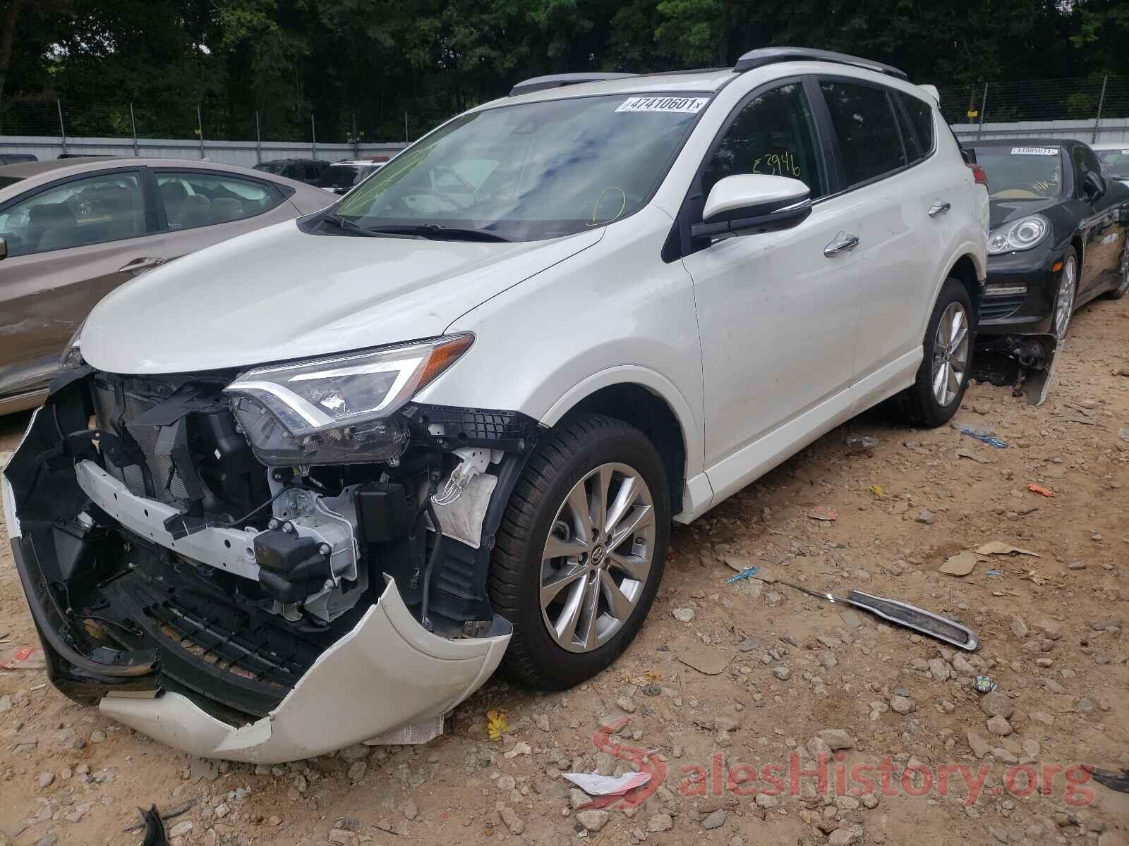 2T3DFREV4HW693185 2017 TOYOTA RAV4