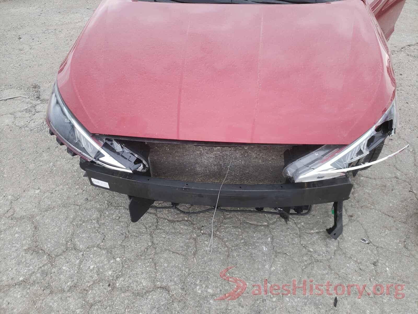 5NPD84LFXKH409923 2019 HYUNDAI ELANTRA