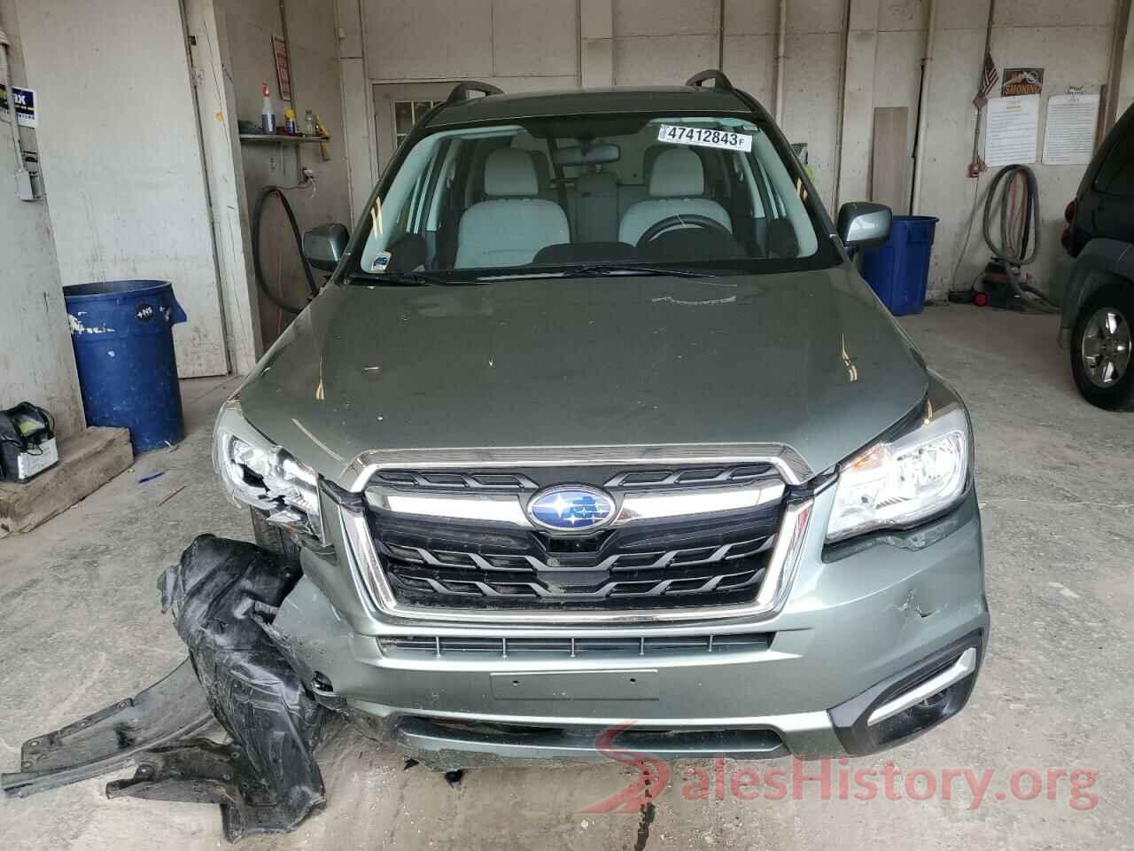 JF2SJAEC8HH587769 2017 SUBARU FORESTER