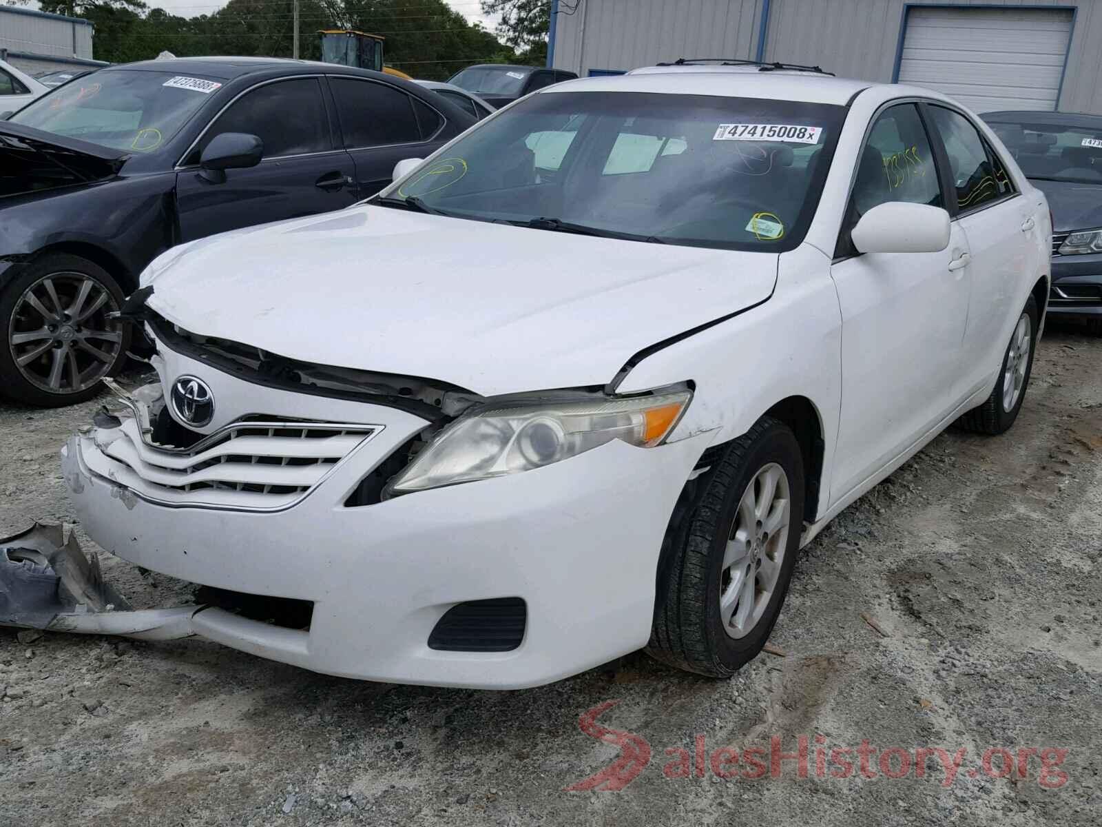 4T1BF3EKXBU660458 2011 TOYOTA CAMRY BASE