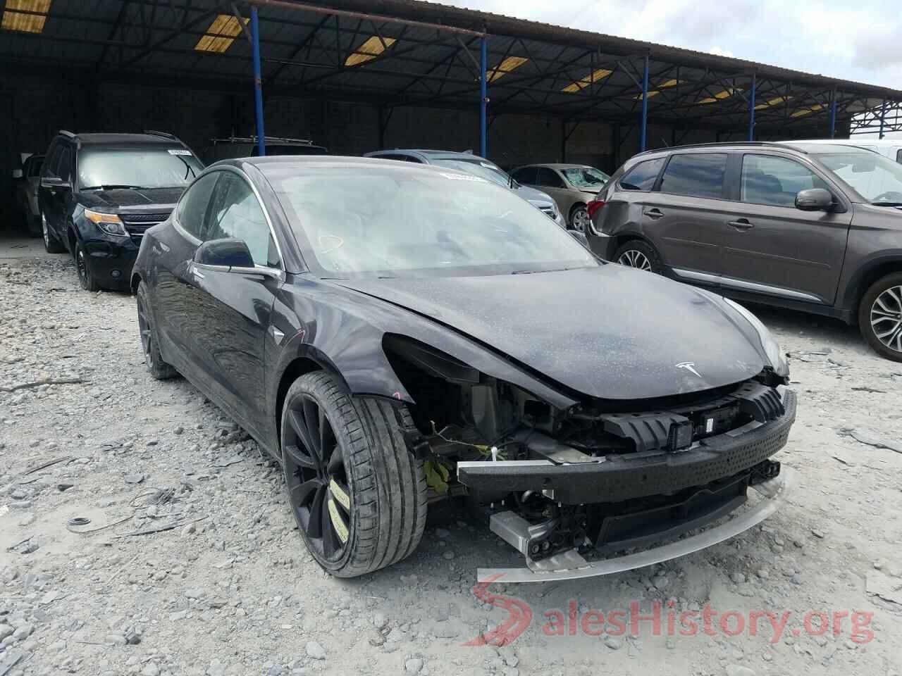 5YJ3E1EB8JF170656 2018 TESLA MODEL 3