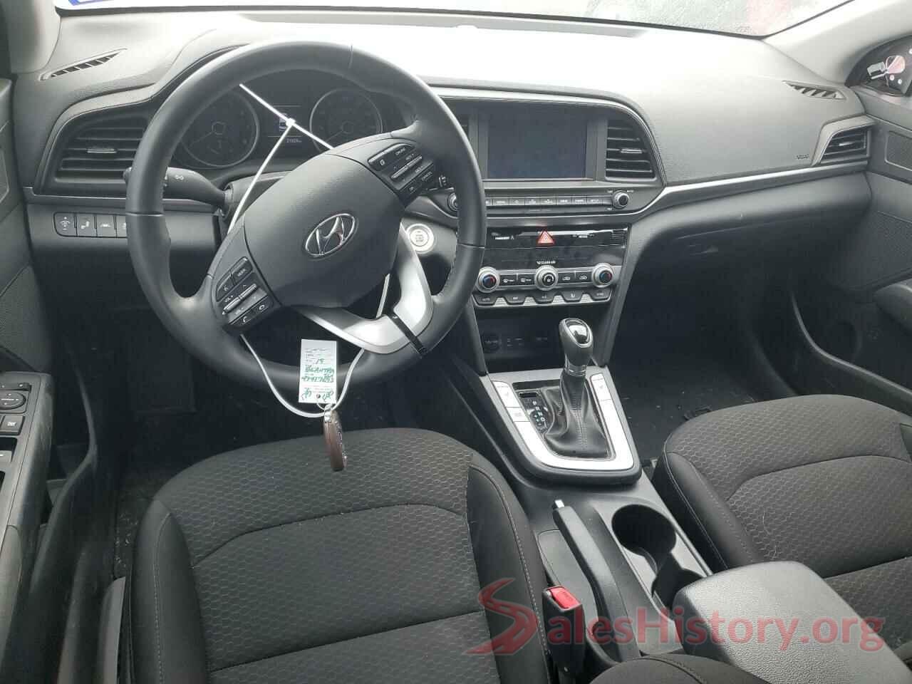 5NPD84LF2KH470800 2019 HYUNDAI ELANTRA