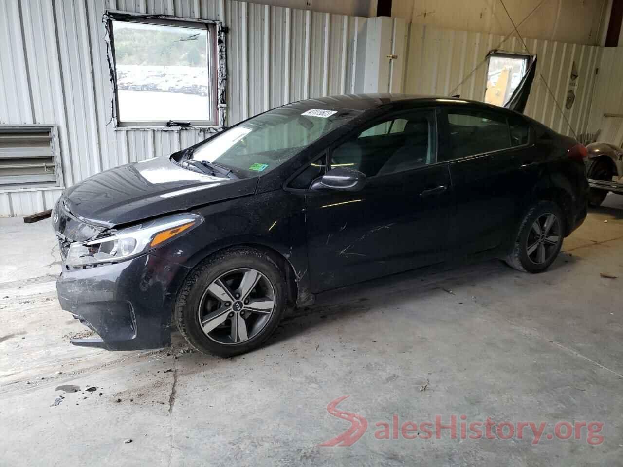 3KPFL4A7XJE249130 2018 KIA FORTE