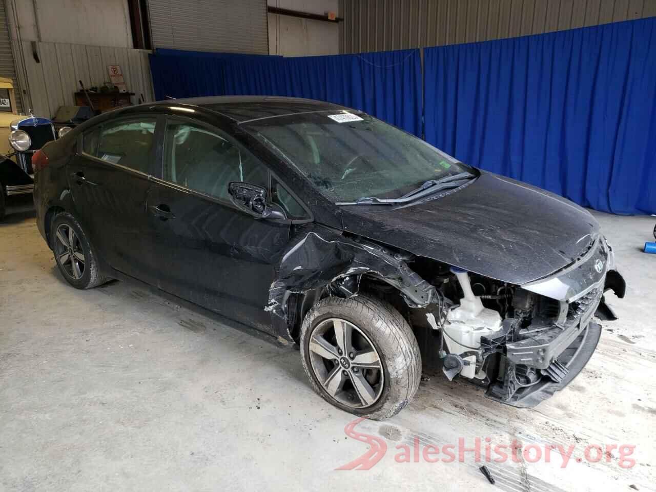 3KPFL4A7XJE249130 2018 KIA FORTE