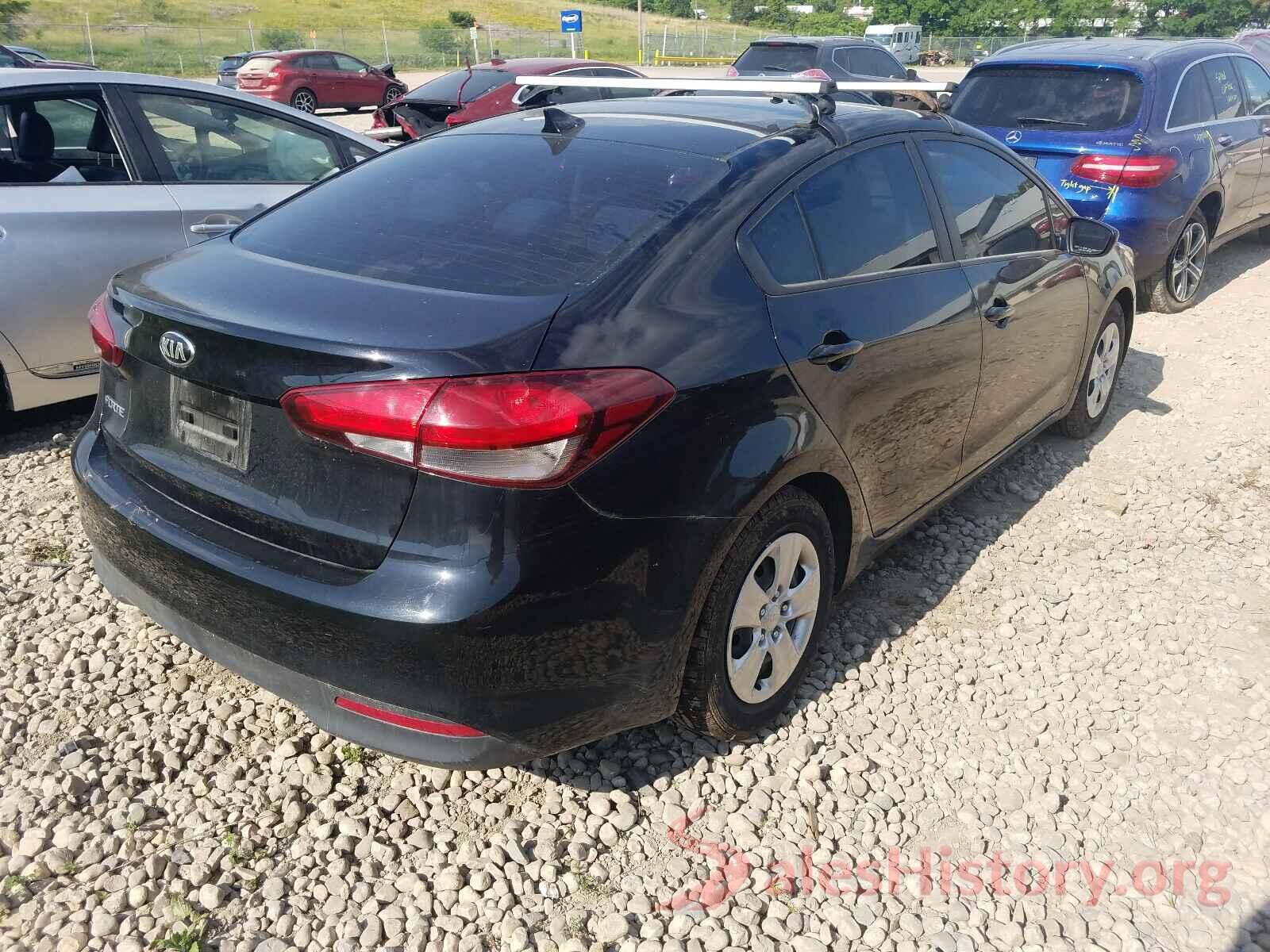 3KPFL4A77HE112317 2017 KIA FORTE