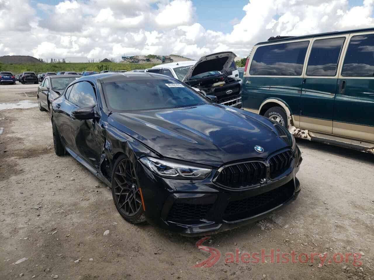 WBSGV0C05NCJ22668 2022 BMW M8