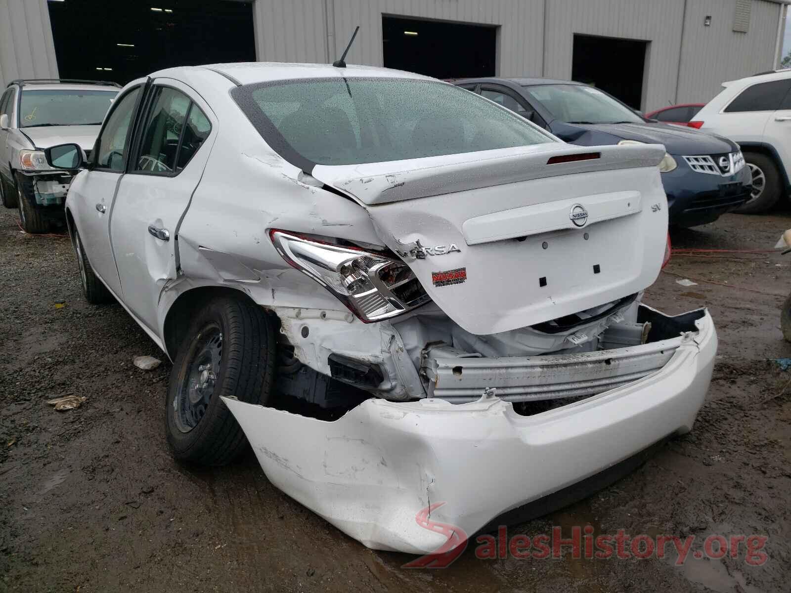 3N1CN7AP7KL821754 2019 NISSAN VERSA