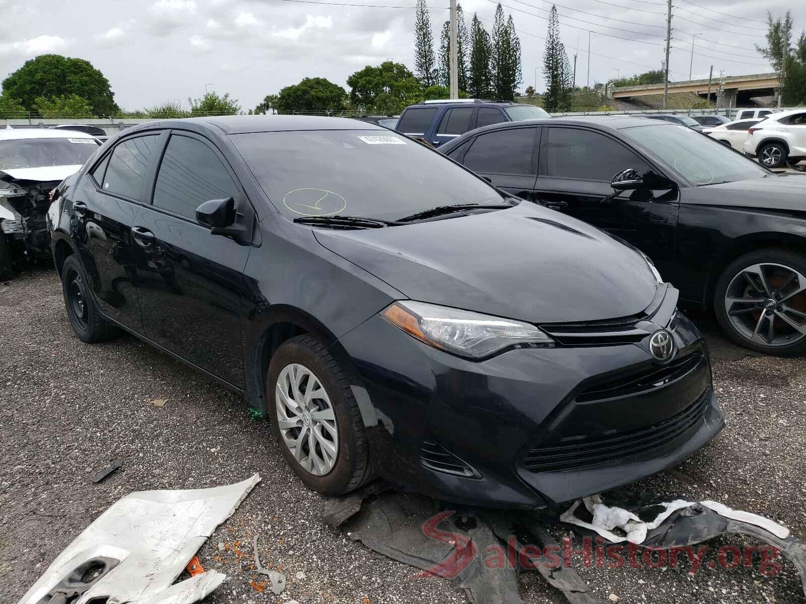 2T1BURHE3JC039822 2018 TOYOTA COROLLA