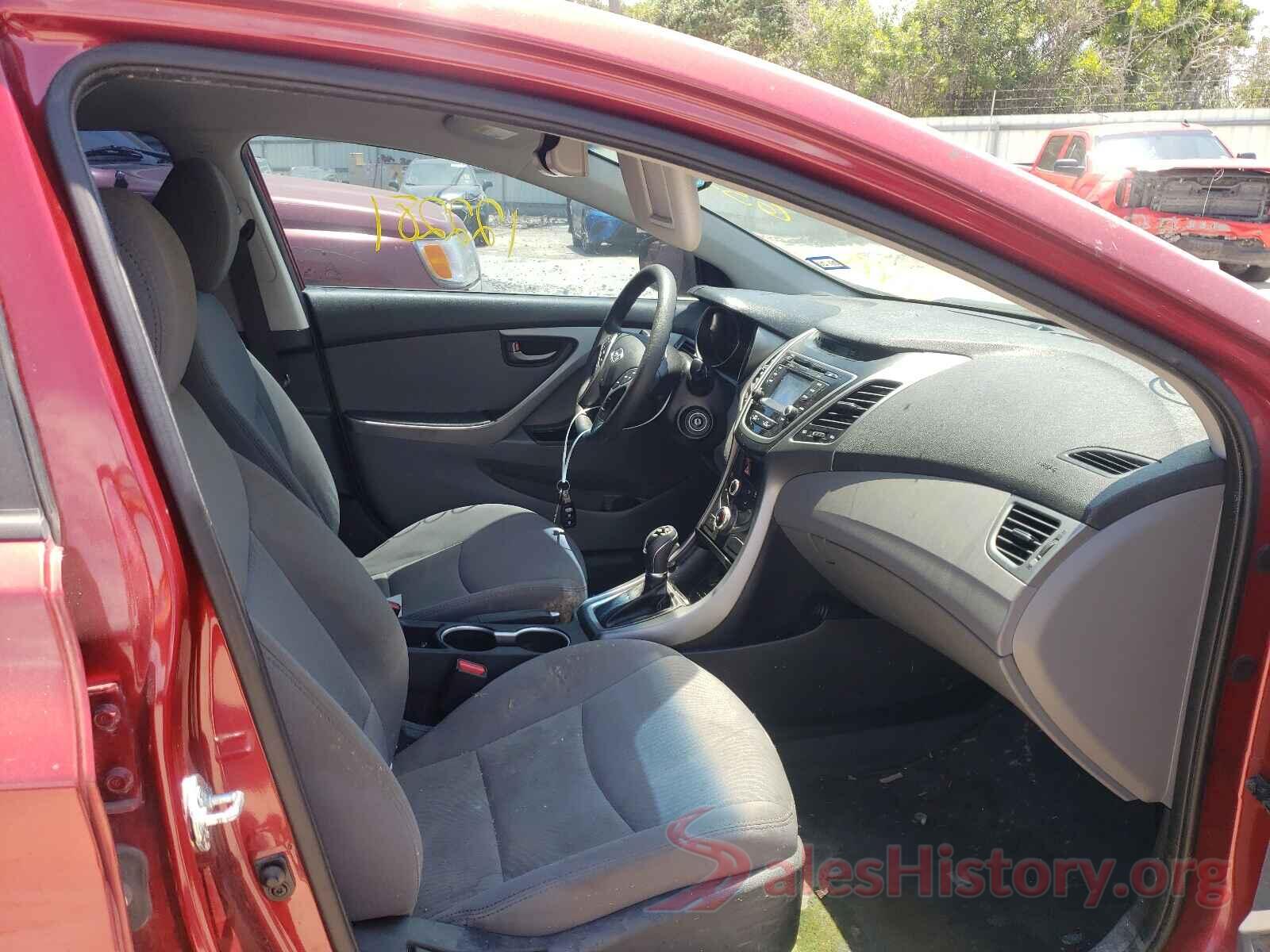 5NPDH4AE4GH657117 2016 HYUNDAI ELANTRA