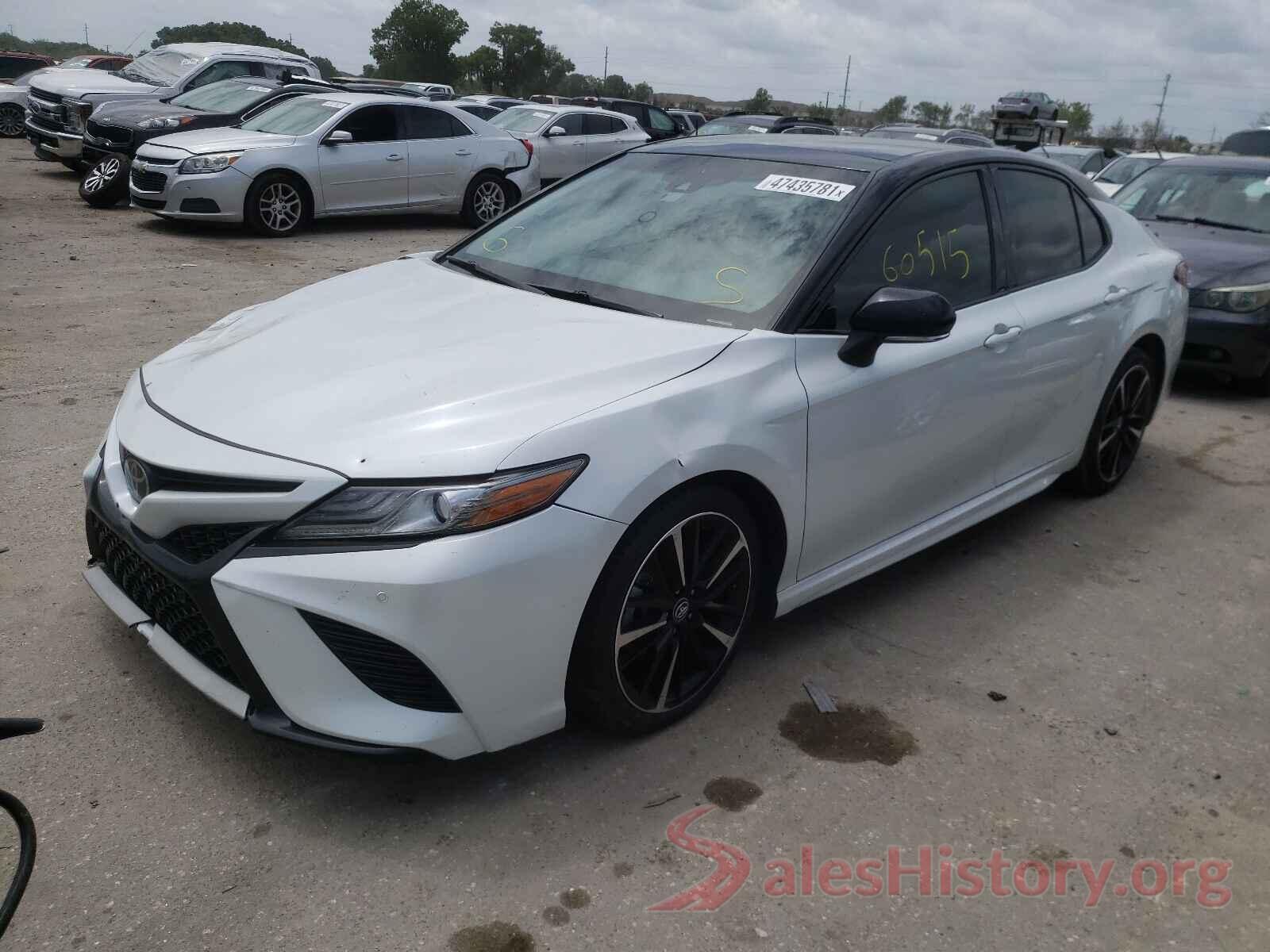 4T1B61HK4JU092335 2018 TOYOTA CAMRY