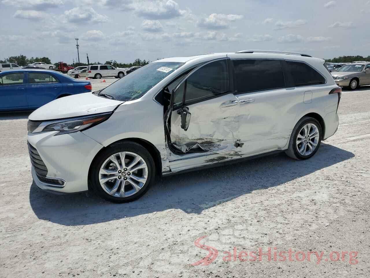 5TDERKEC2MS060102 2021 TOYOTA SIENNA