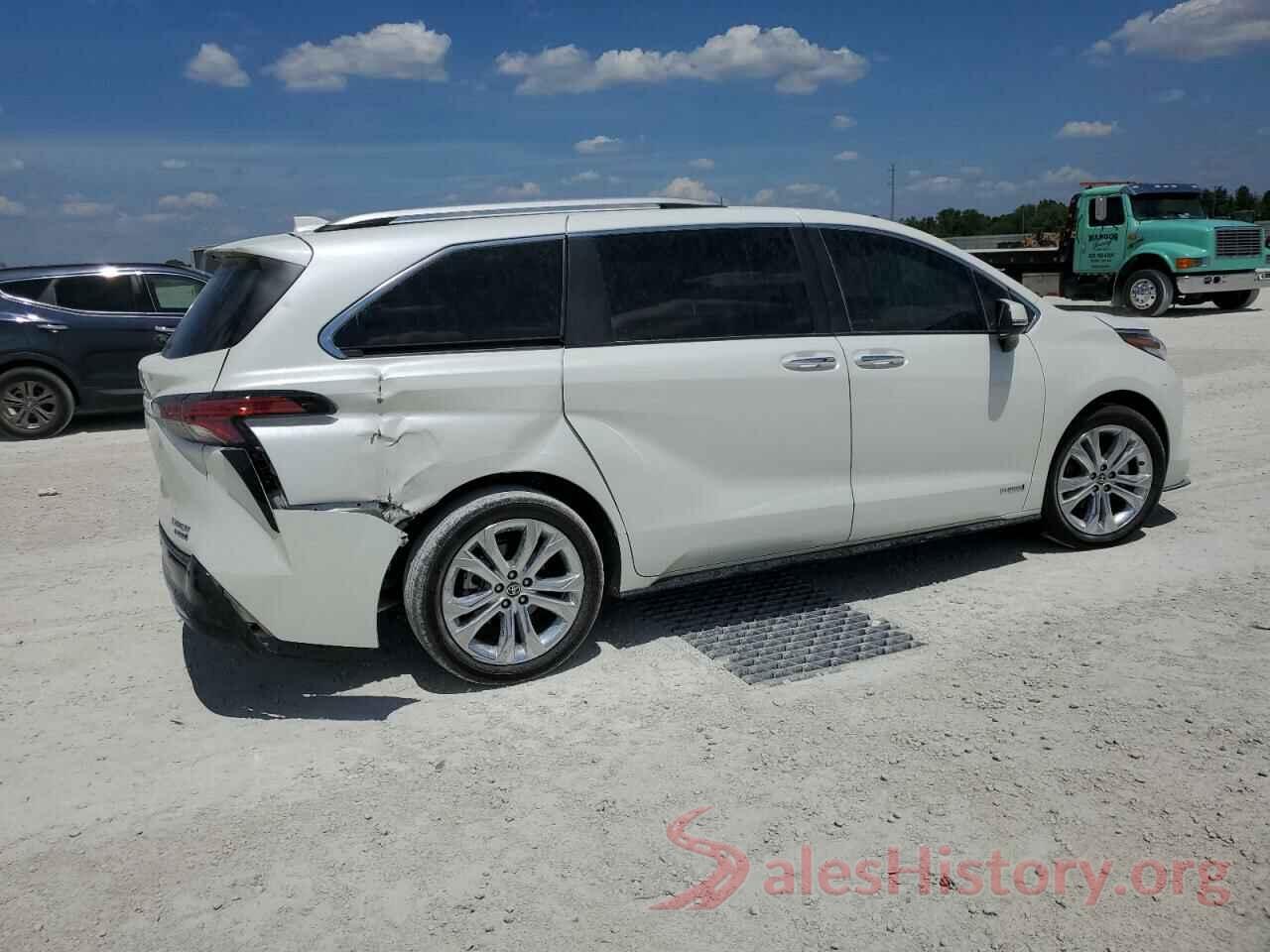 5TDERKEC2MS060102 2021 TOYOTA SIENNA