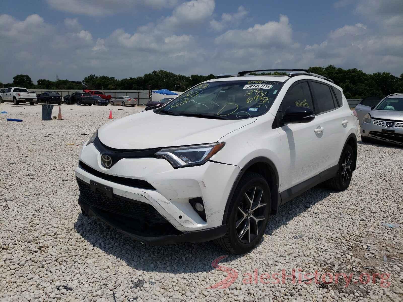 2T3NFREV7GW236695 2016 TOYOTA RAV4