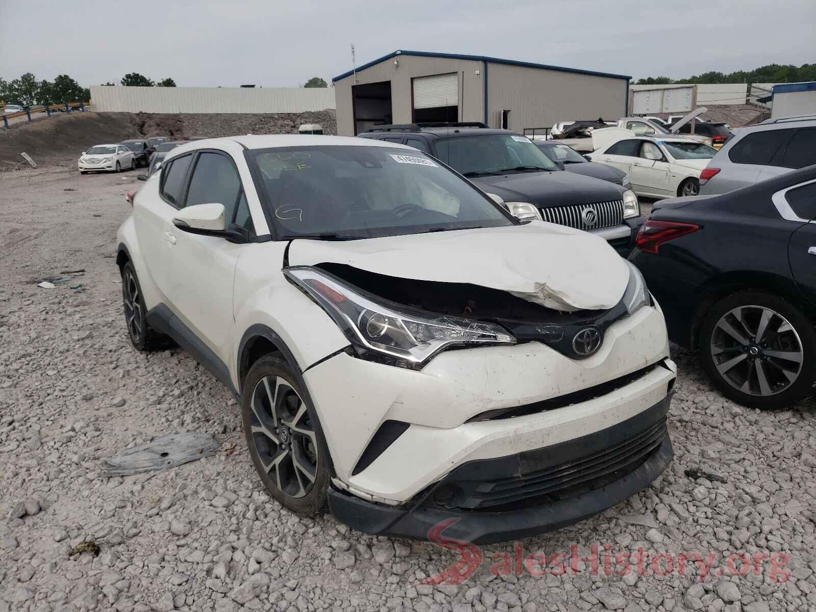 NMTKHMBX8JR058227 2018 TOYOTA C-HR