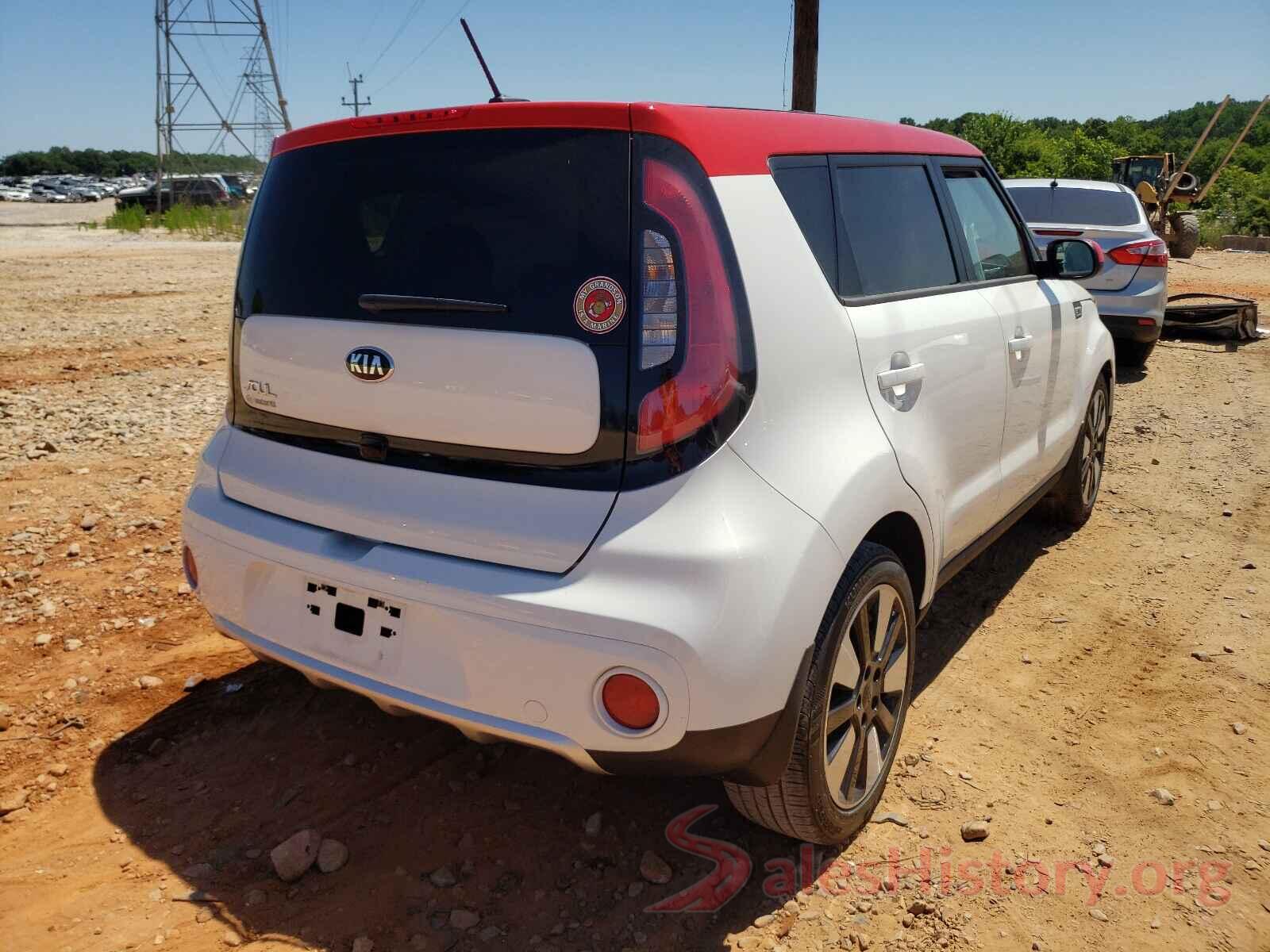 KNDJP3A55J7596226 2018 KIA SOUL