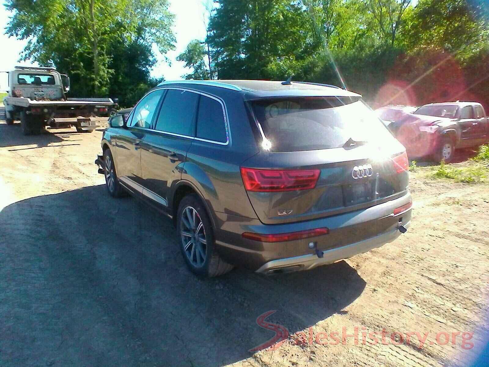 WA1AAAF78KD047083 2019 AUDI Q7