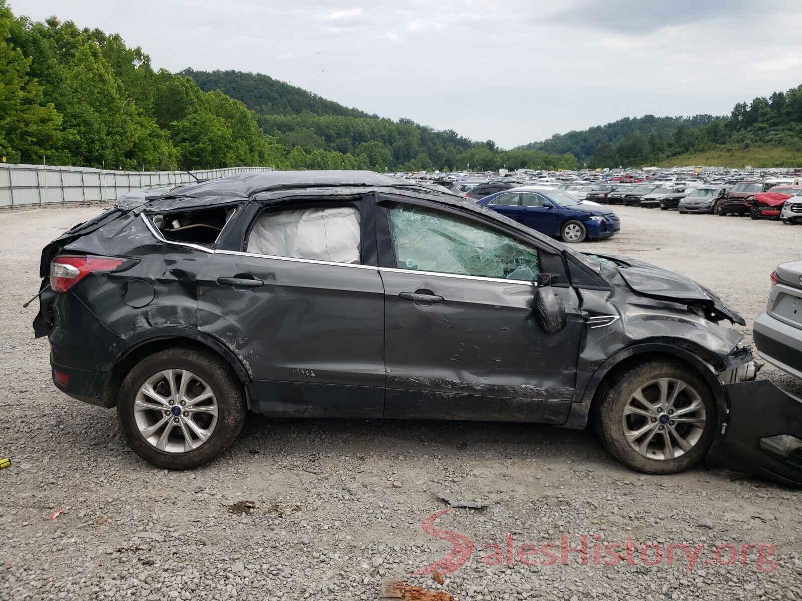 1FMCU9GD4HUB40129 2017 FORD ESCAPE