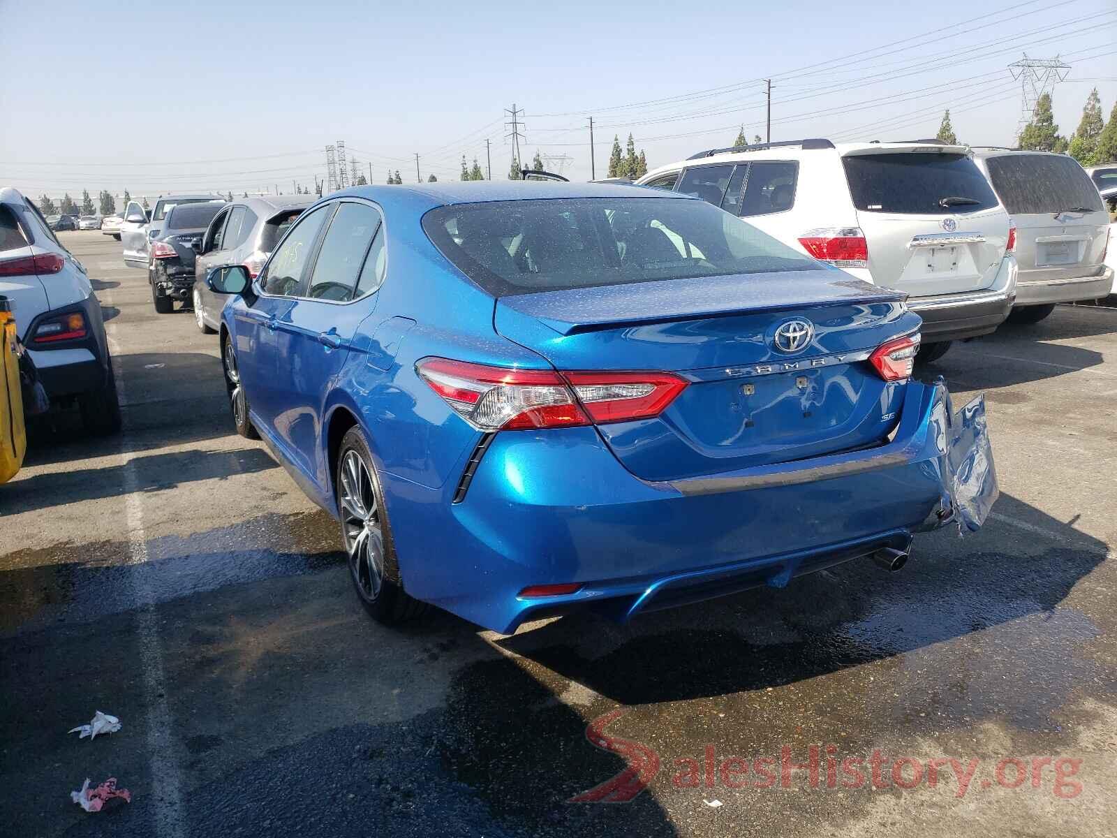 4T1B11HK6JU063871 2018 TOYOTA CAMRY