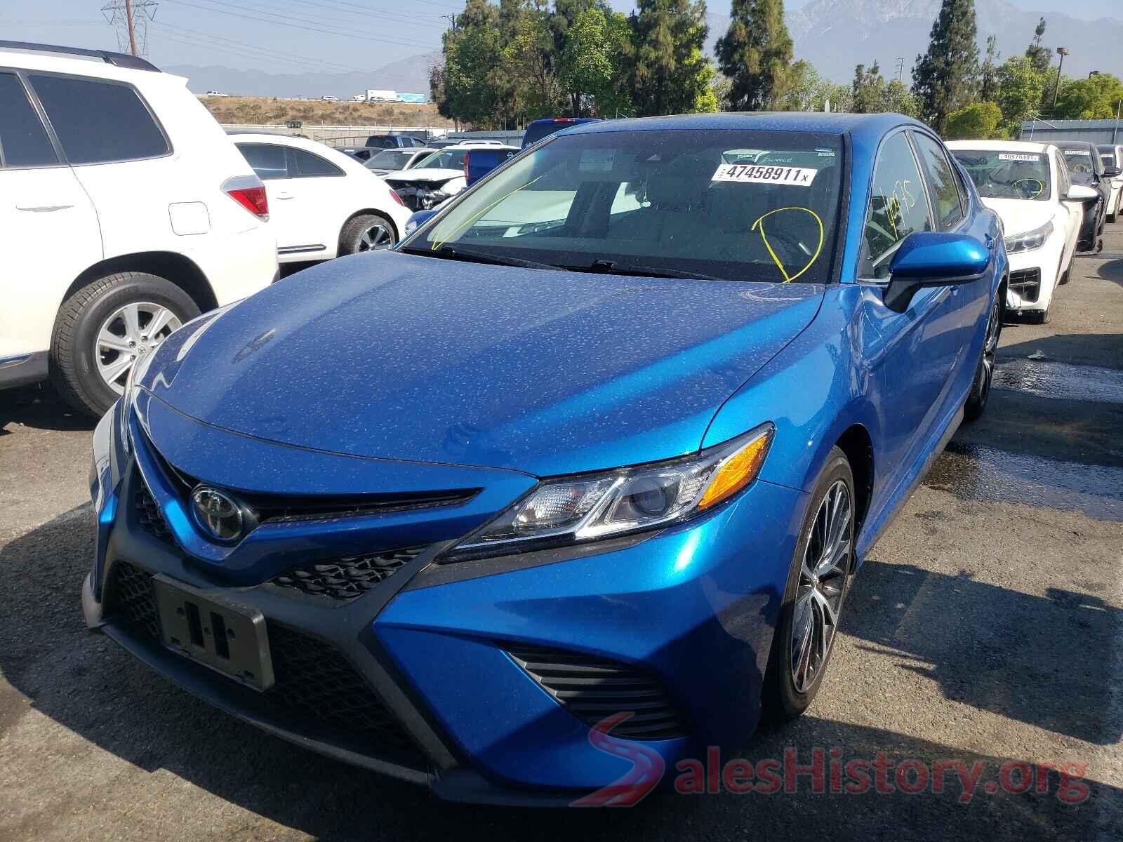 4T1B11HK6JU063871 2018 TOYOTA CAMRY