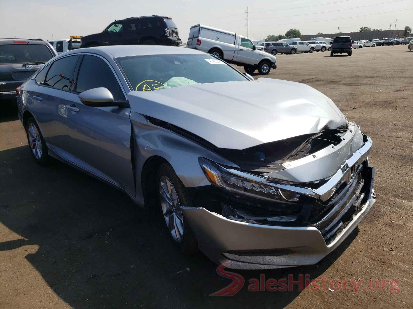 1HGCV1F12JA097543 2018 HONDA ACCORD