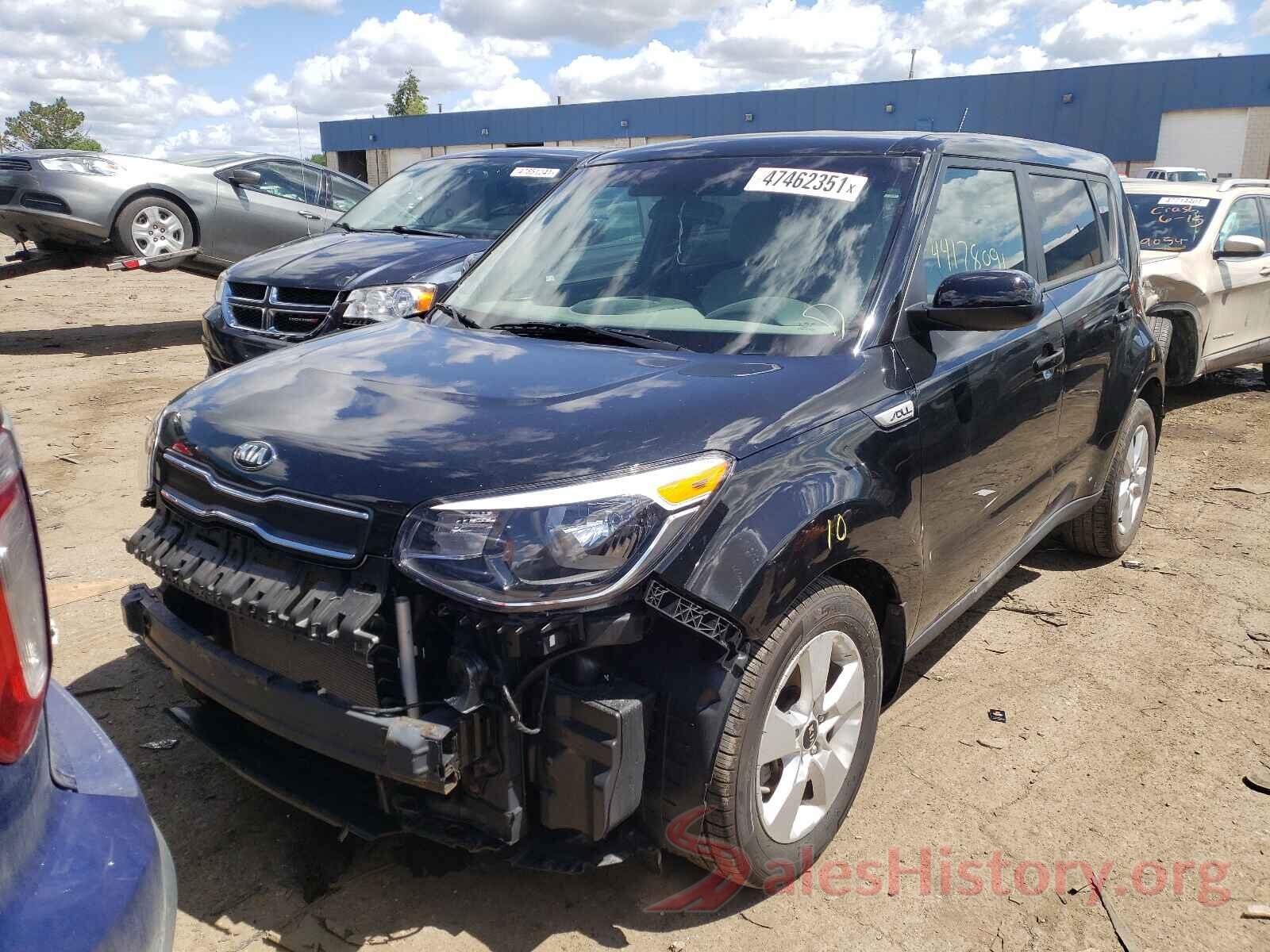 KNDJN2A2XJ7622566 2018 KIA SOUL