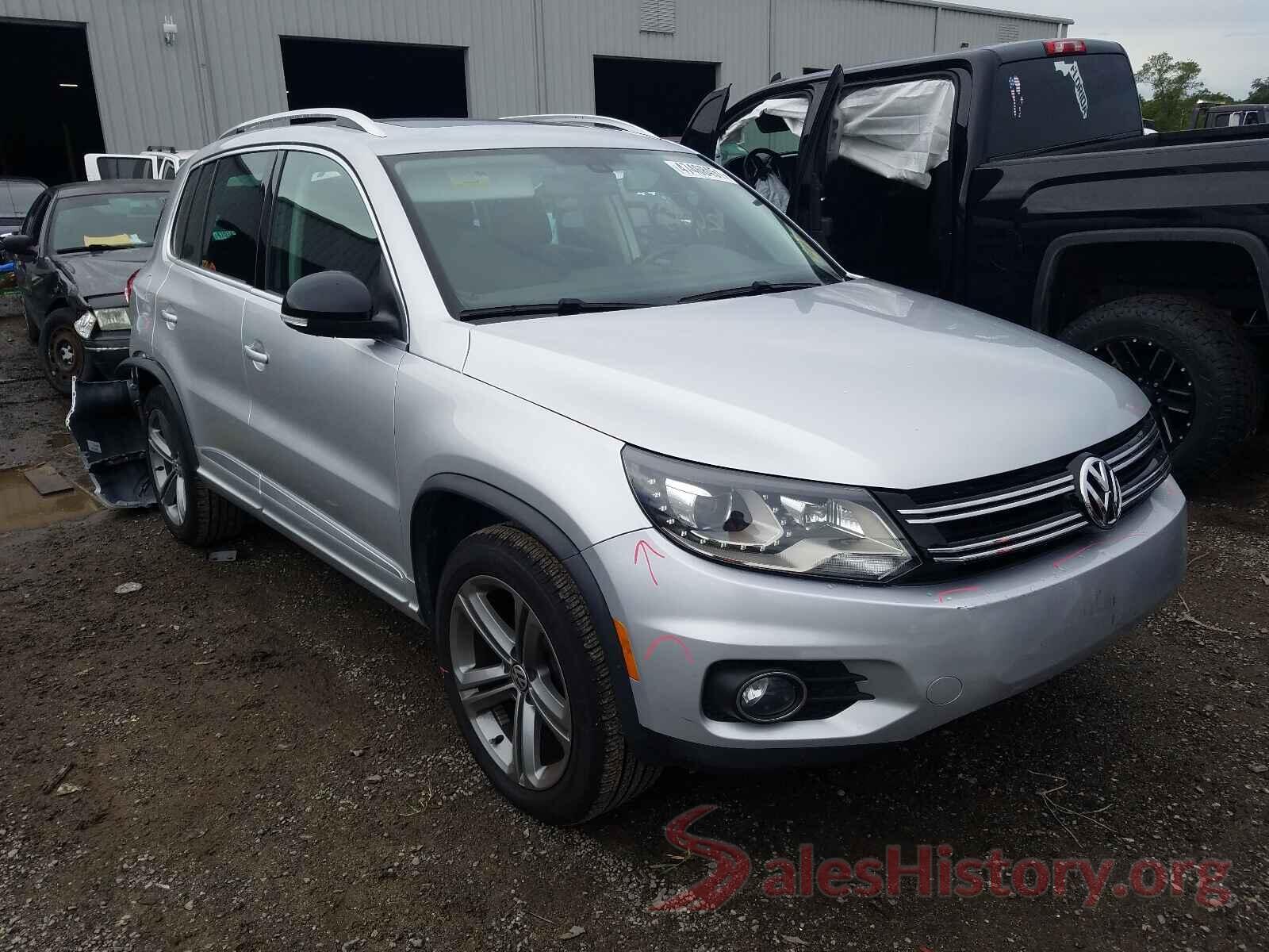 WVGTV7AX8HW509650 2017 VOLKSWAGEN TIGUAN