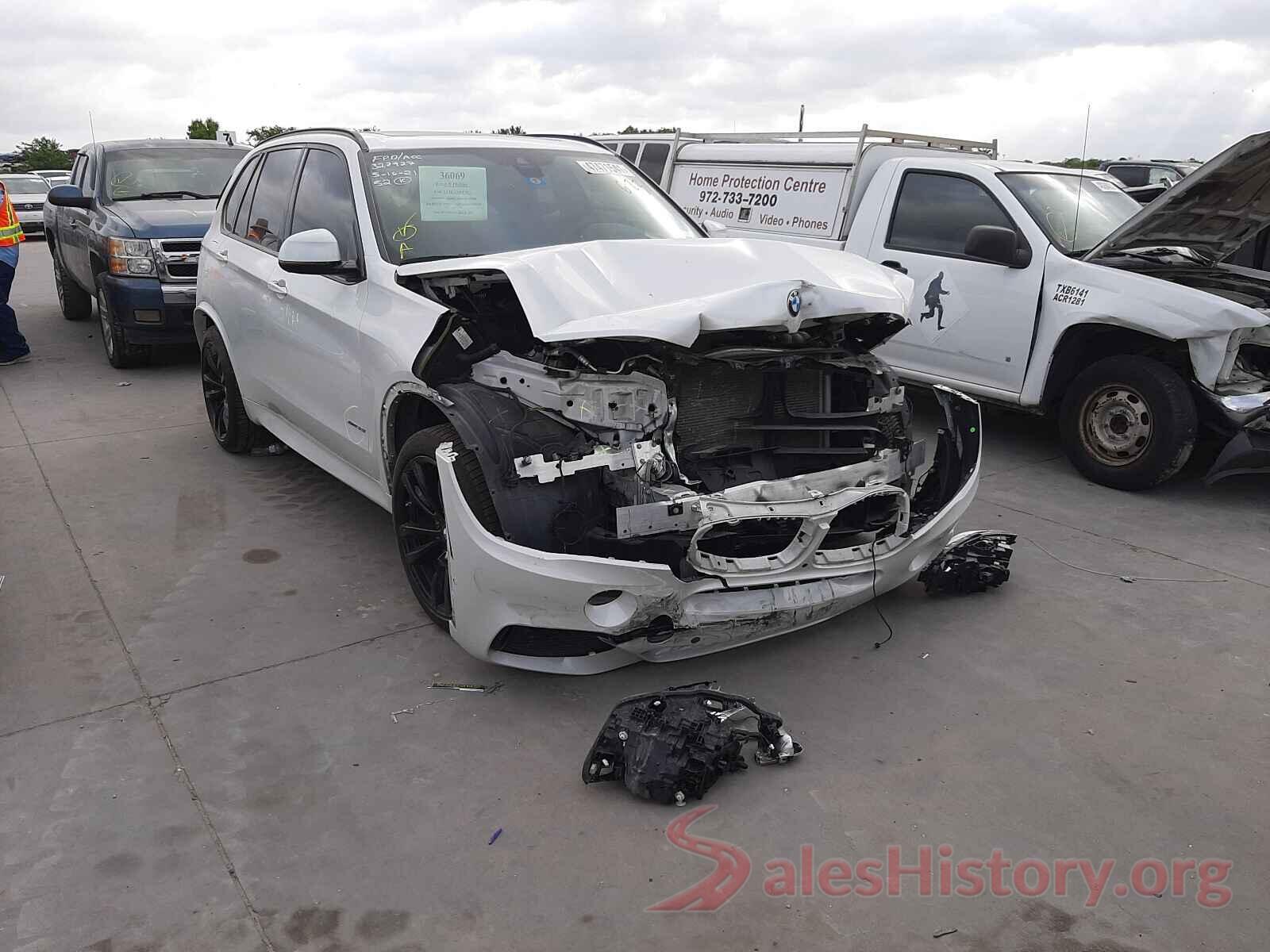 5UXKR0C58JL074898 2018 BMW X5