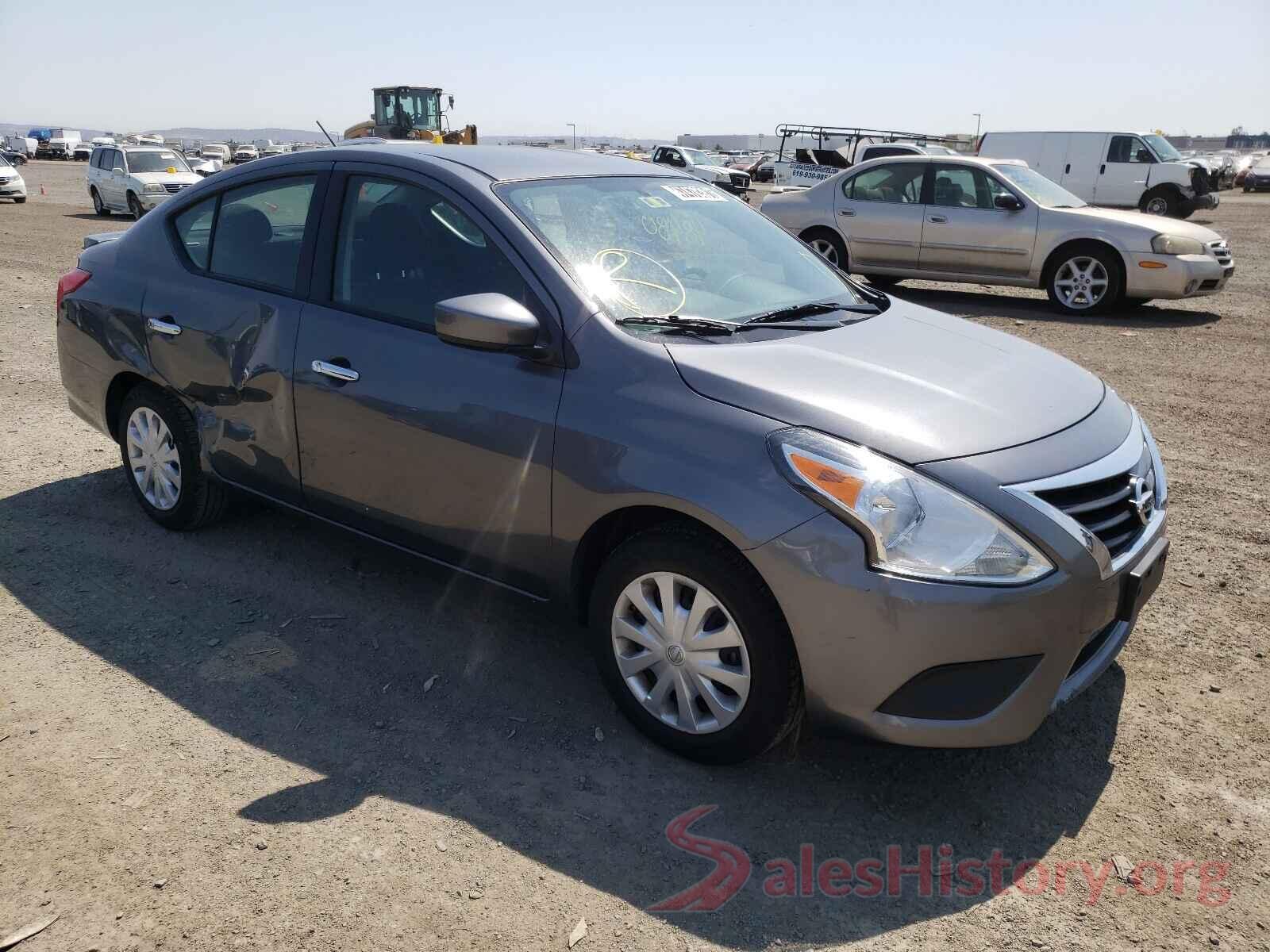 3N1CN7AP0KL864817 2019 NISSAN VERSA