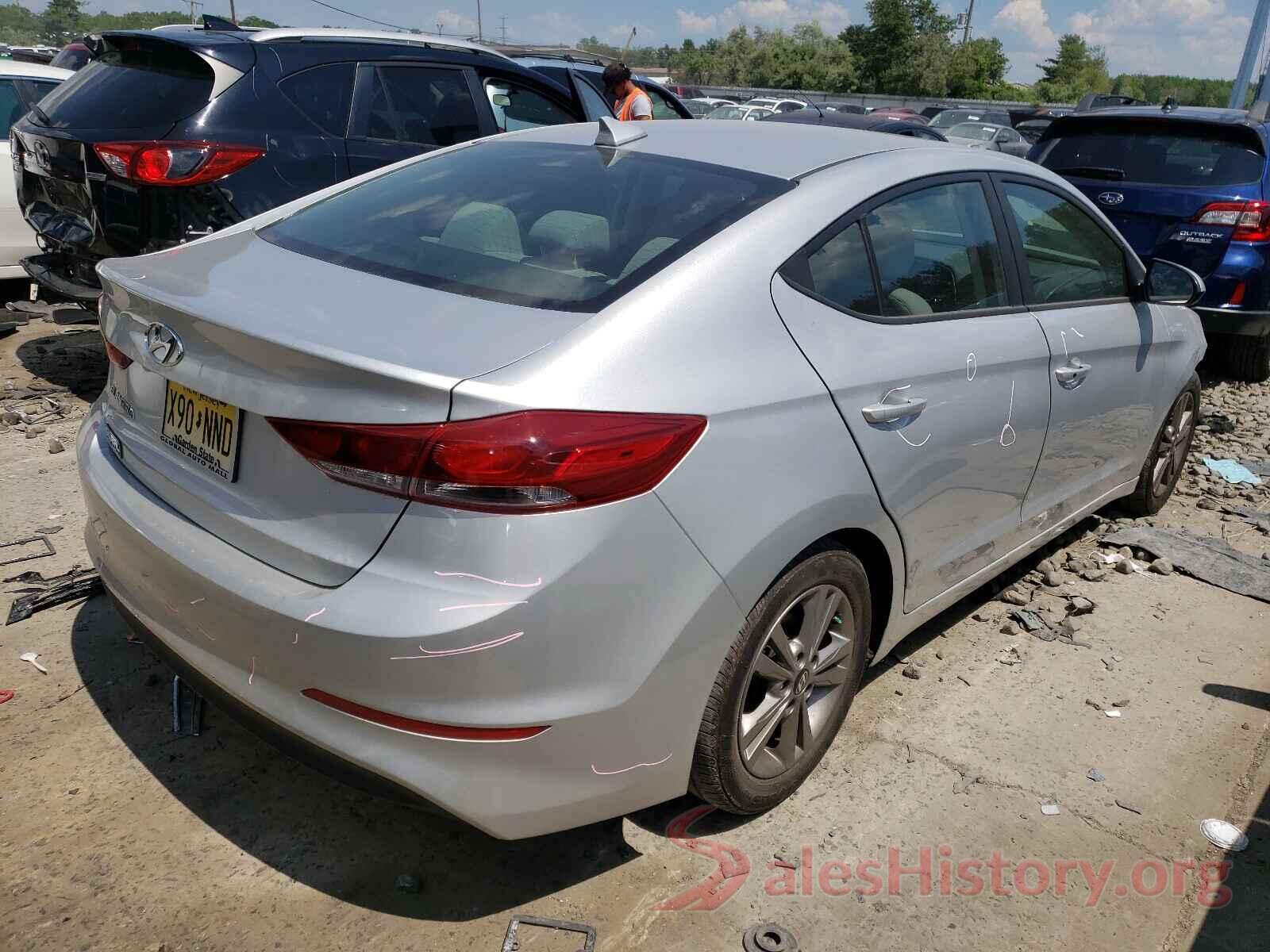 5NPD84LF1JH353496 2018 HYUNDAI ELANTRA