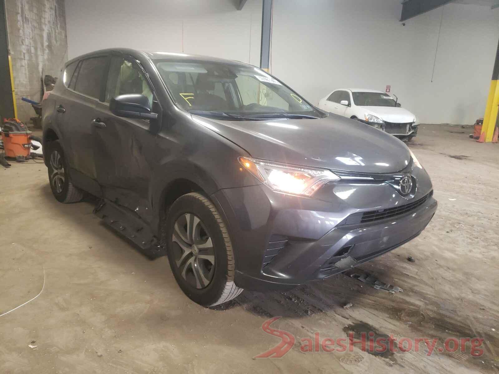 JTMBFREV1JJ731354 2018 TOYOTA RAV4