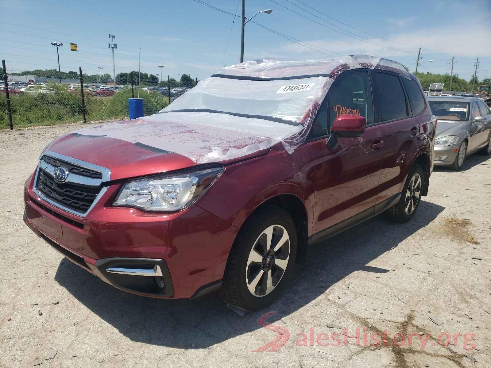 JF2SJAGC7JH592366 2018 SUBARU FORESTER