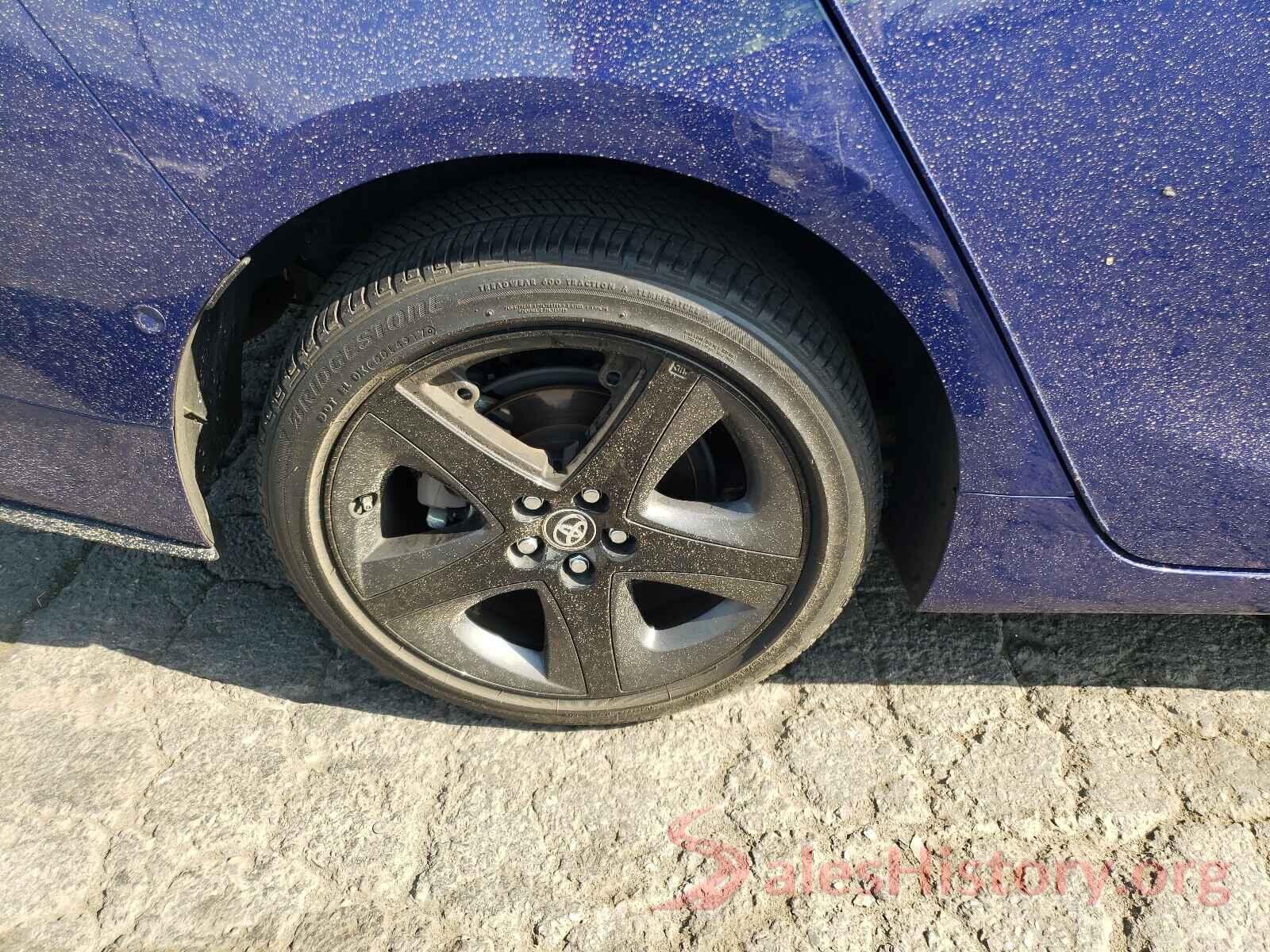 JTDKARFU7J3550221 2018 TOYOTA PRIUS