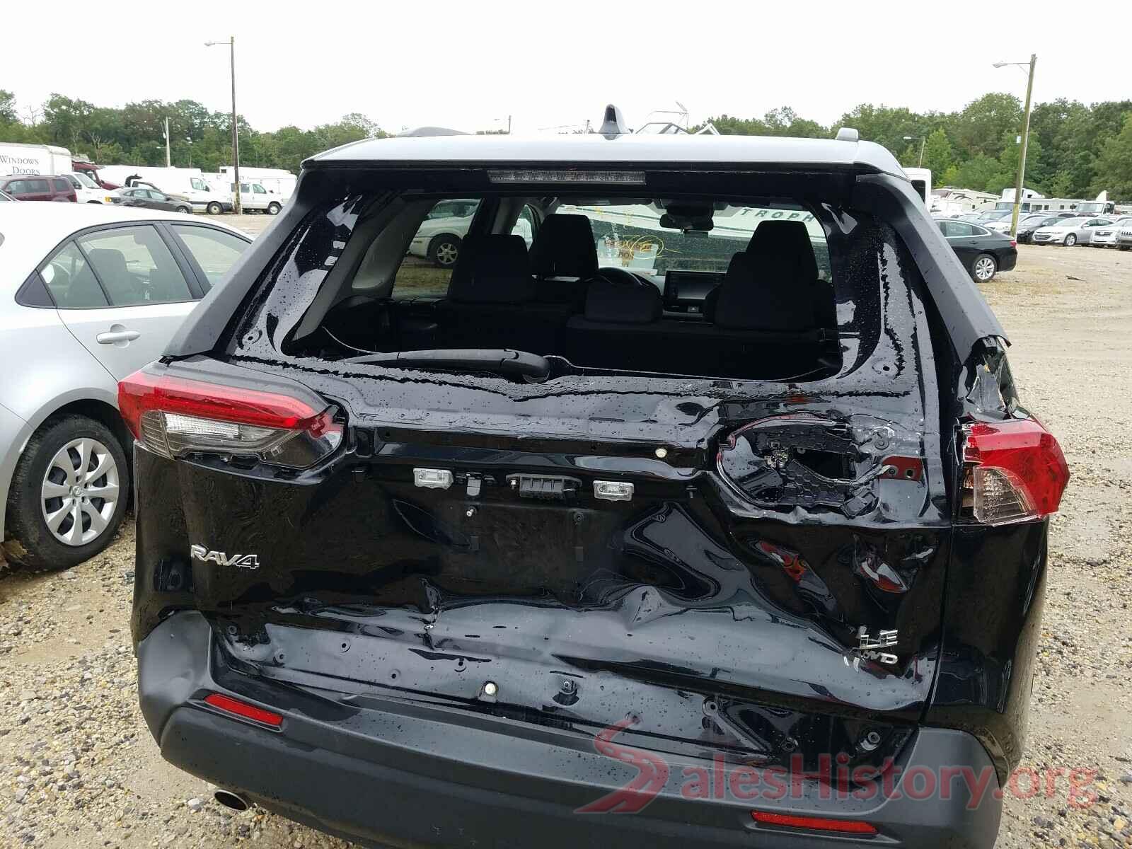 2T3F1RFV1KW032727 2019 TOYOTA RAV4