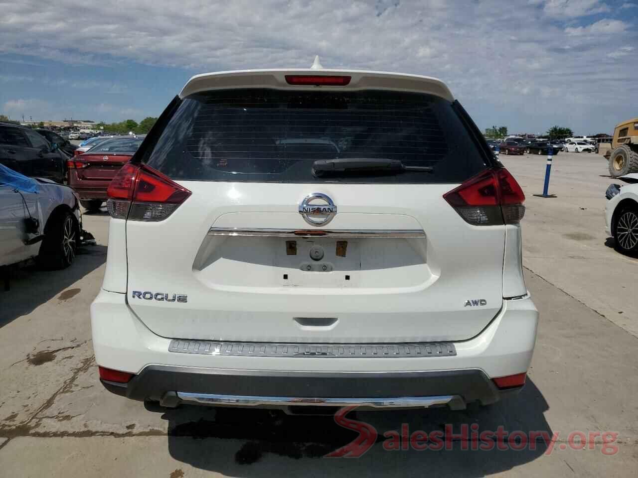 5N1AT2MV6JC790252 2018 NISSAN ROGUE